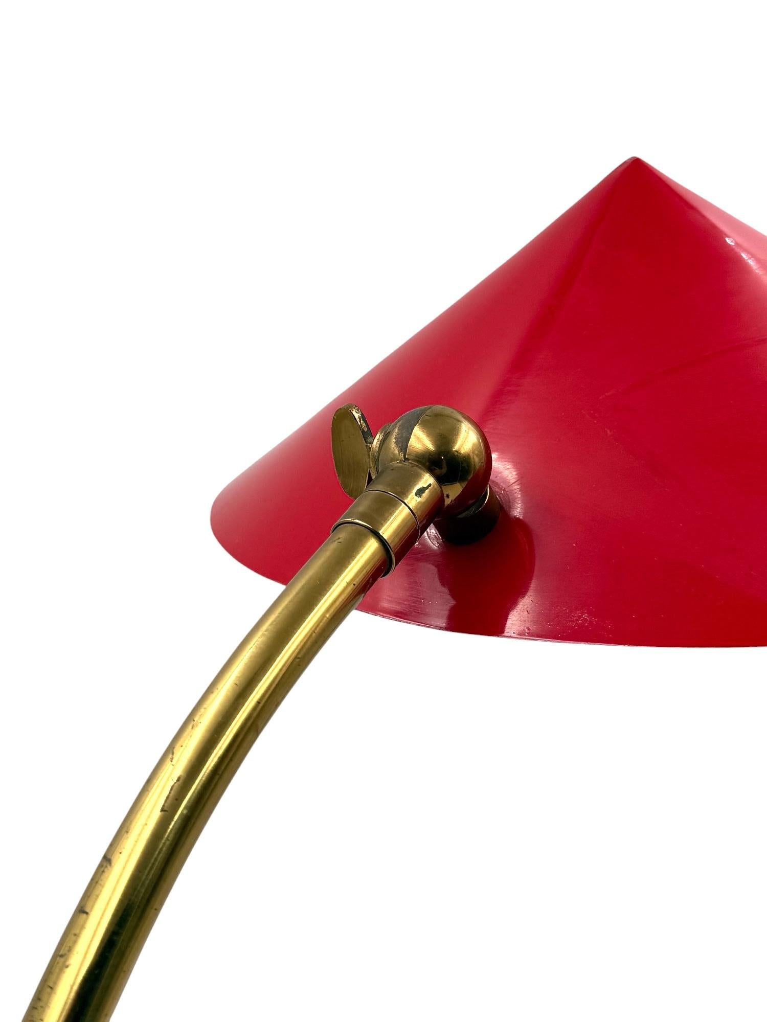 Rote Schreibtischlampe aus der Mitte des Jahrhunderts, Stilux Mailand Italien 1960 ca. im Angebot 5