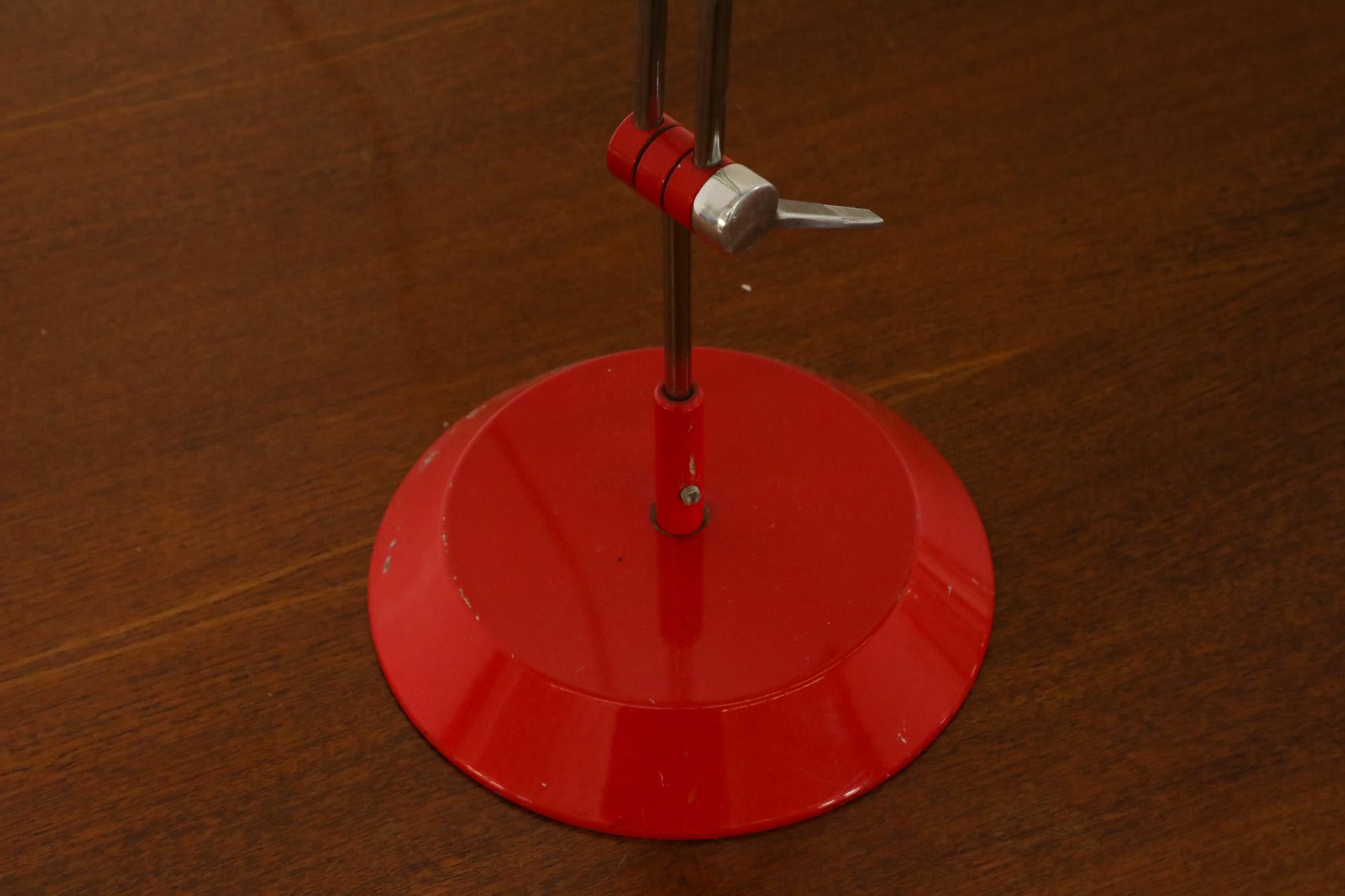 Mid-Century Red Enameled Task Lamp by Napako For Sale 6