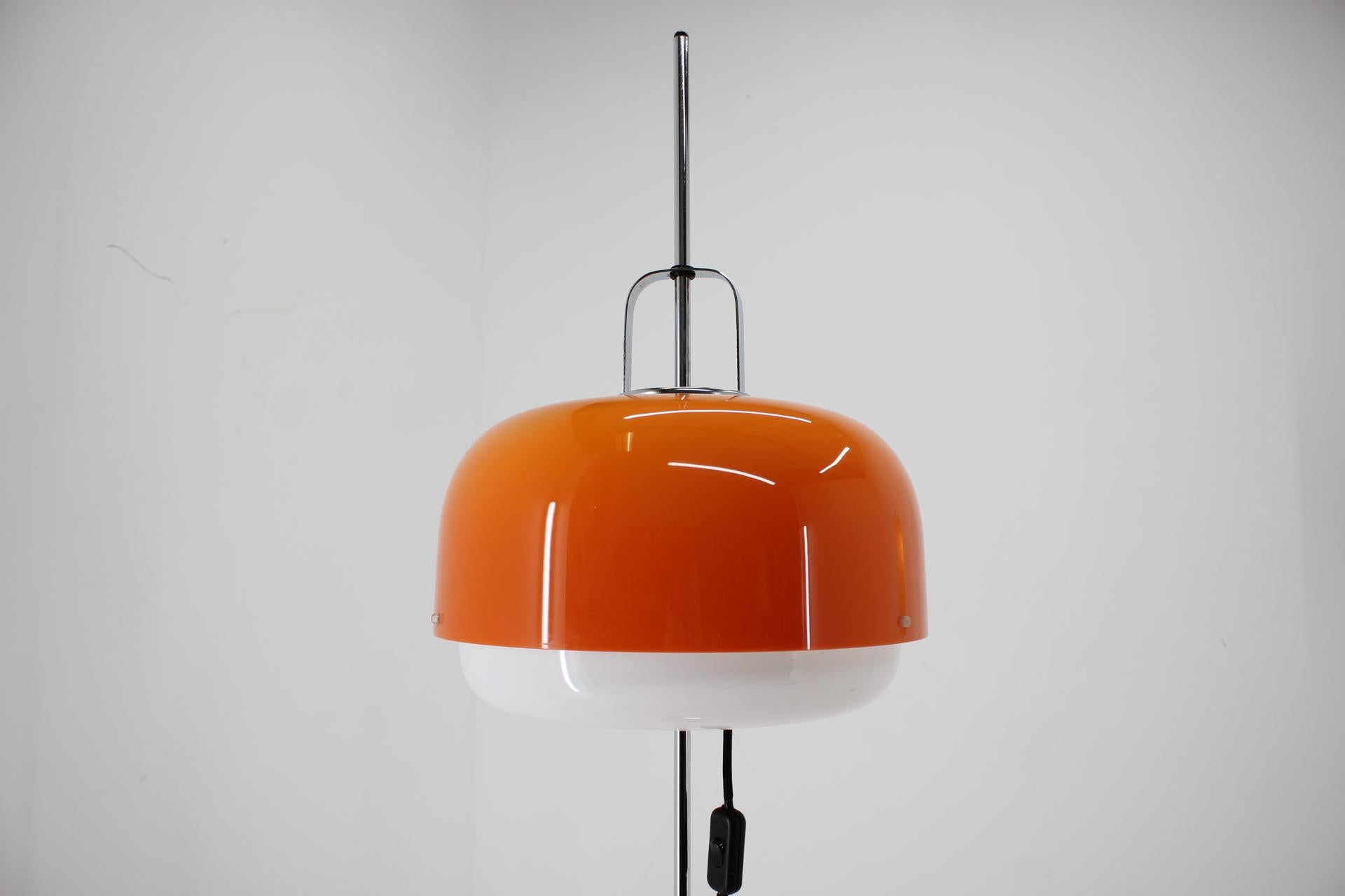 Late 20th Century Midcentury Red Floor Lamp by Meblo Designed by Harvey Guzzini, Italy, 1970s