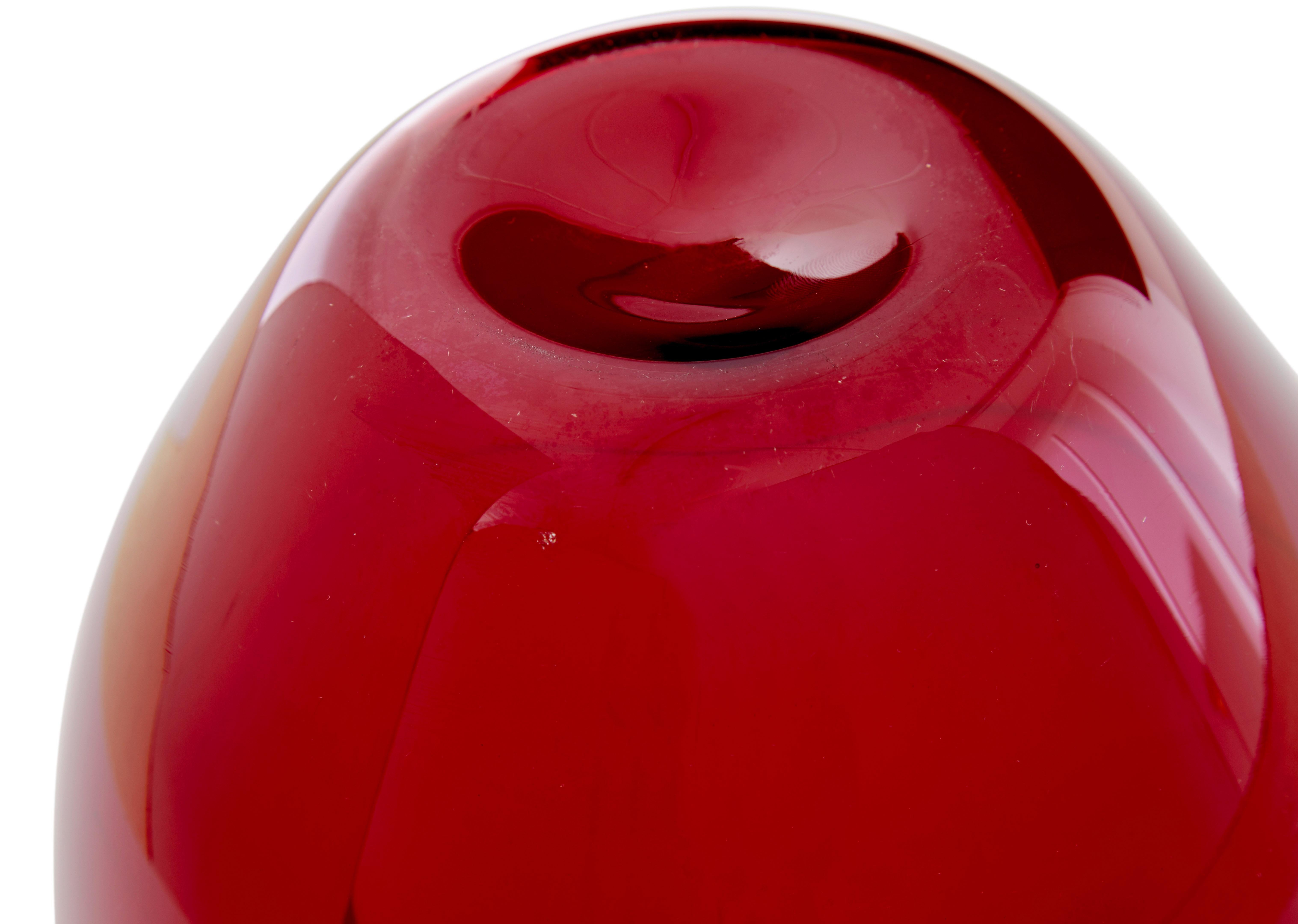 Swedish Mid century red glass fruit bowl by Monica Bratt For Sale