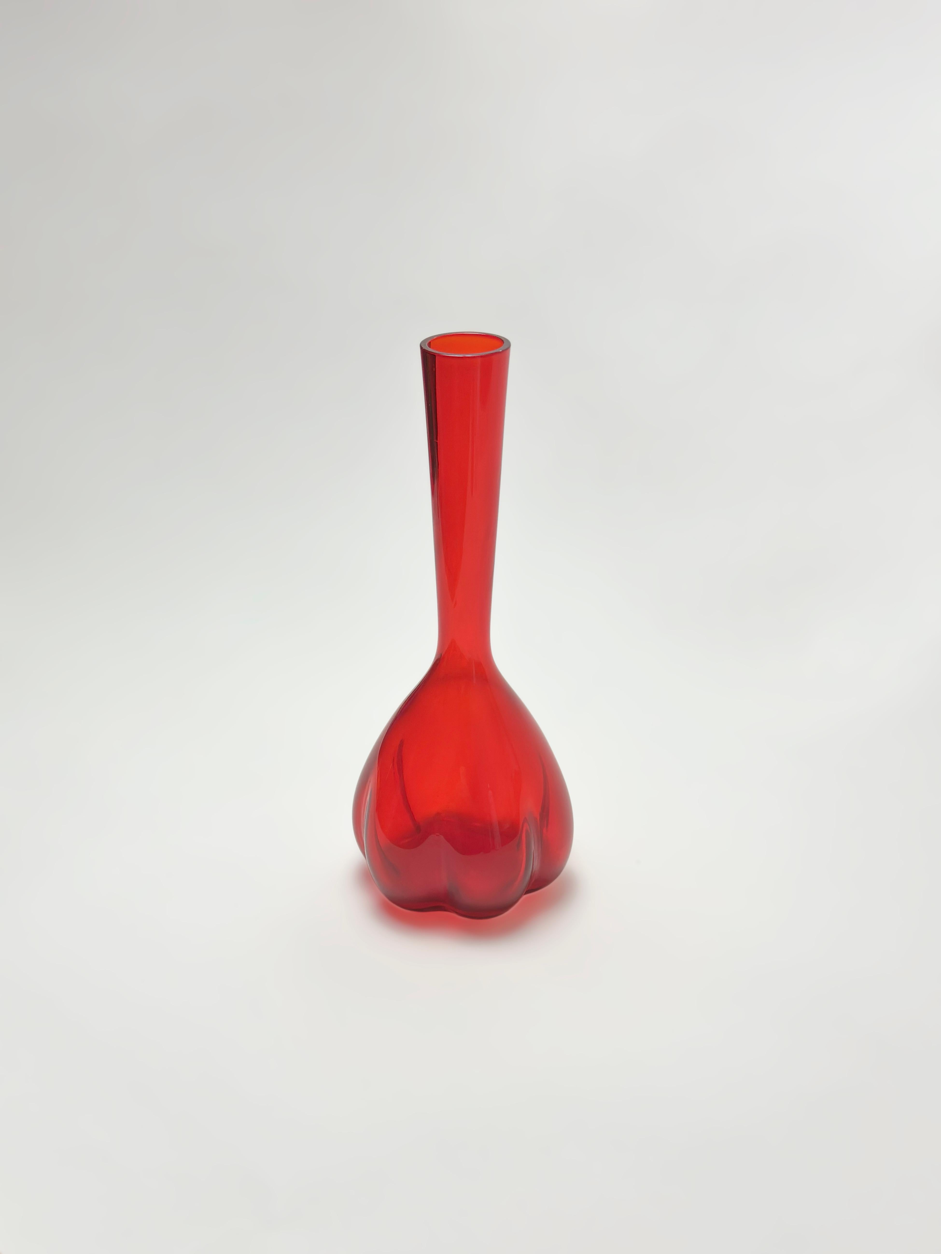 Jarrón melón de cristal rojo de mediados de siglo, Martti Rytkönen para Elme Glasbruk, Suecia en venta 1