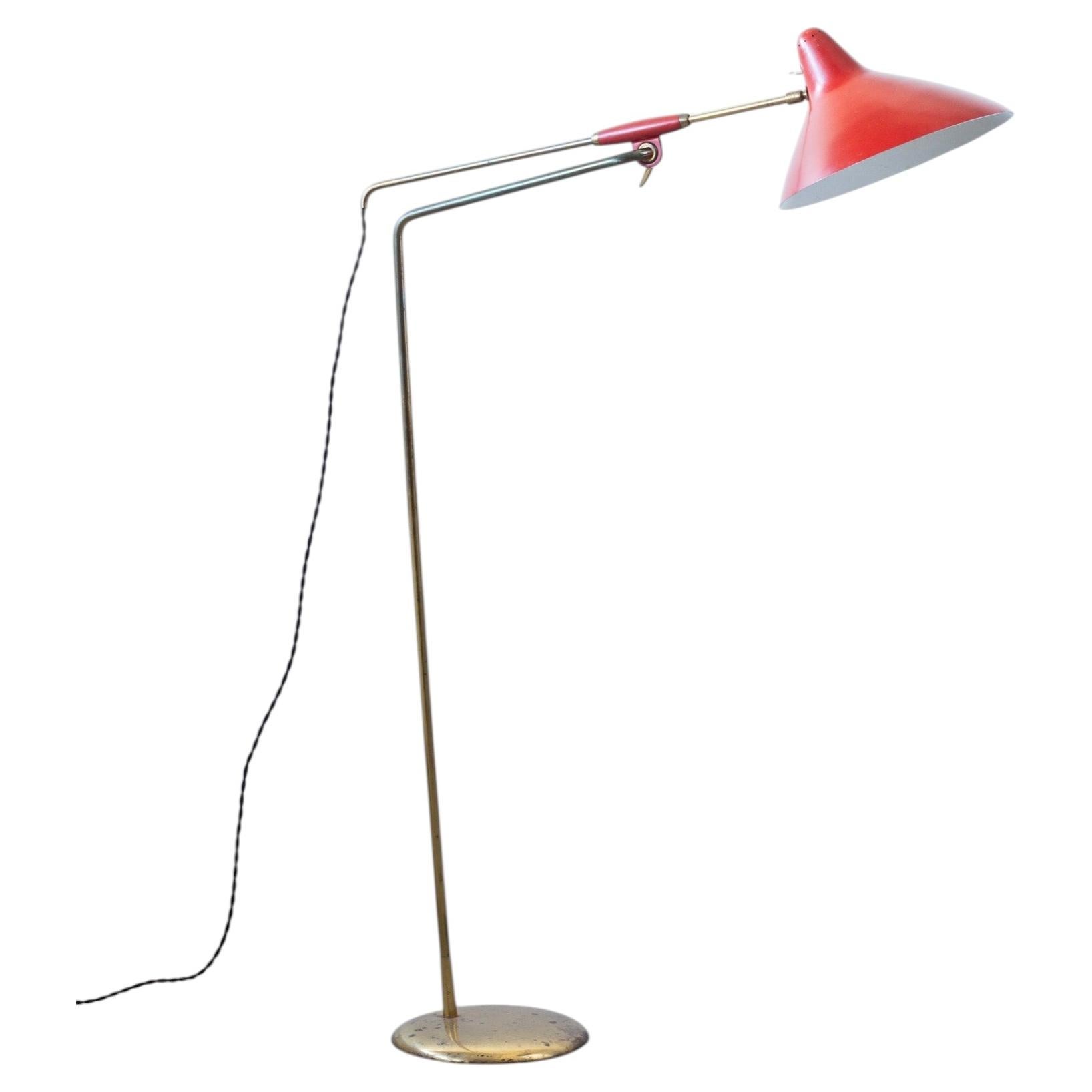 Mid century red lacquer and brass floor lamp by Svend Aage Holm Sørensen, 1950s For Sale