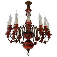 Lampadario a 12 luci in legno laccato rosso di metà secolo