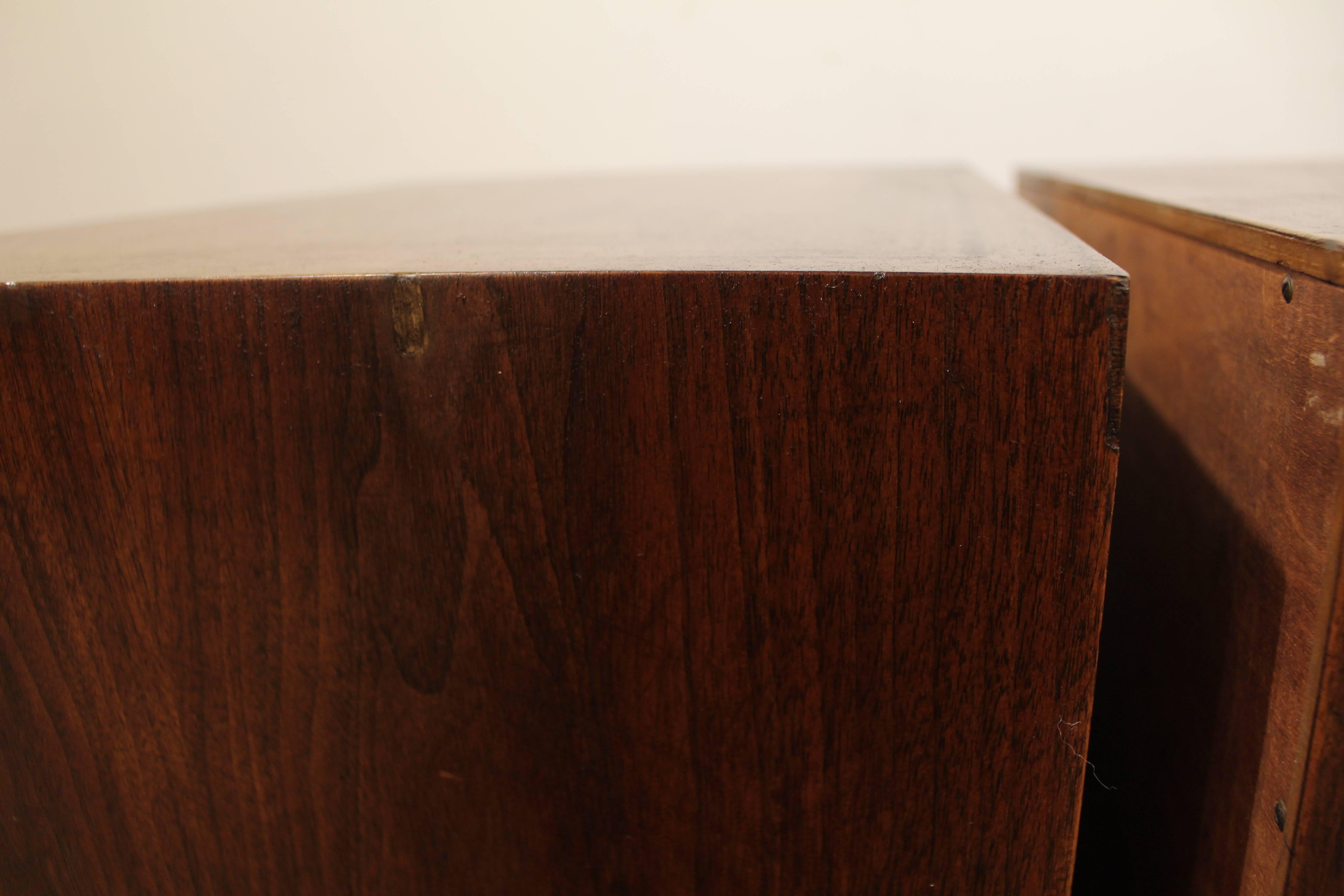 Tables de chevet Midcentury Red Lion Furniture Parquet Front 1