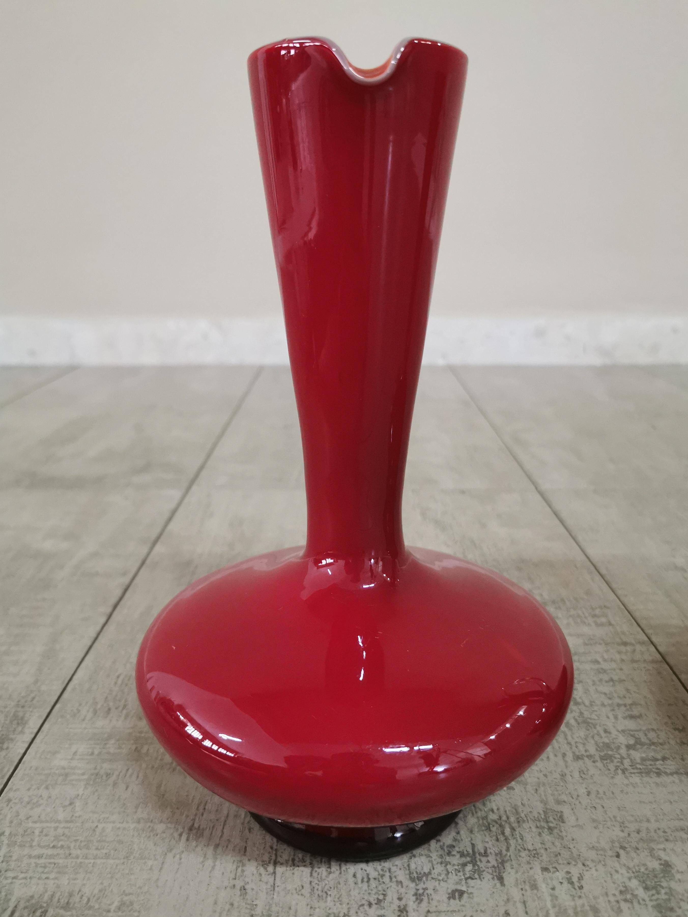 Mid Century Murano Glass Red Vases Italian Design 1960s Set of 2 2