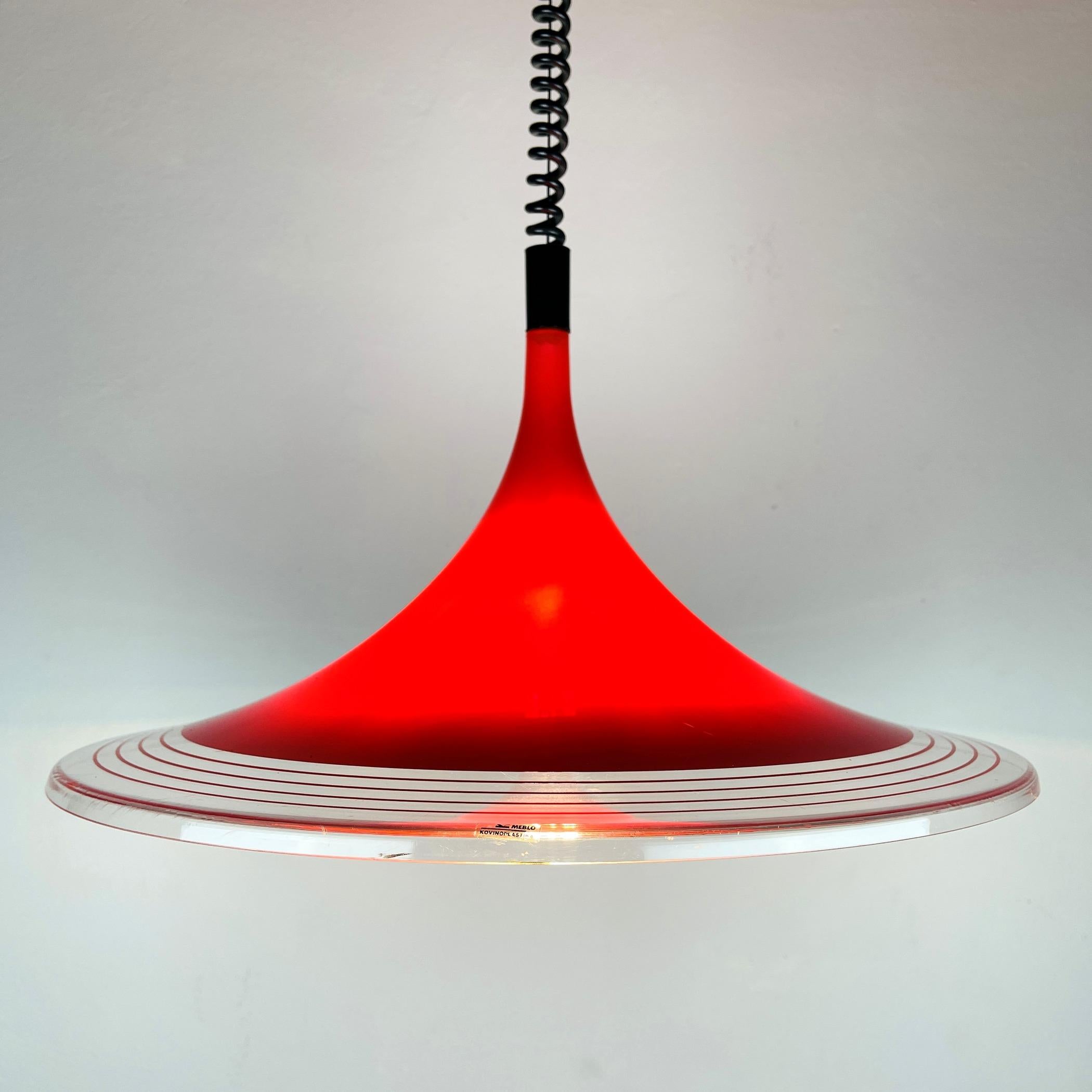 Lampada a sospensione in plastica rossa della metà del secolo scorso Albatros Meblo Yugoslavia anni '70 in vendita 5