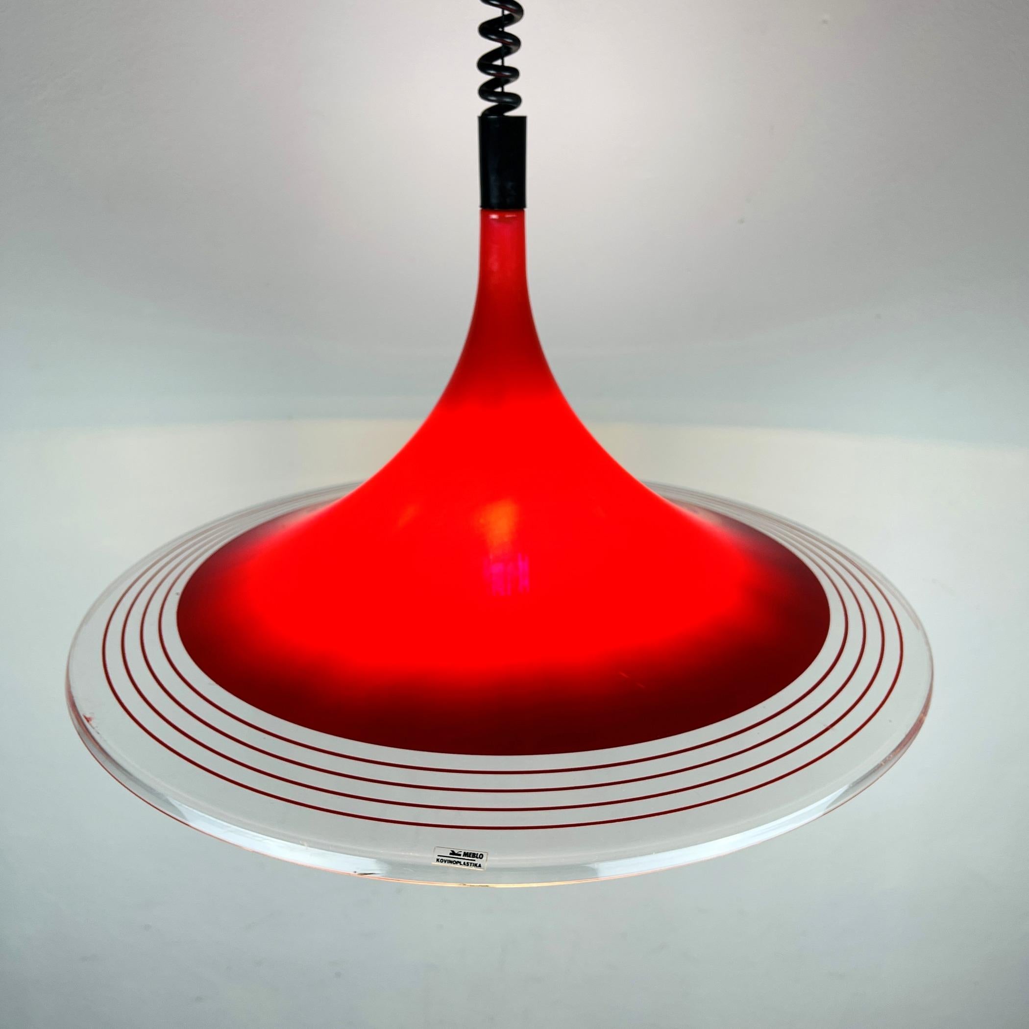 XX secolo Lampada a sospensione in plastica rossa della metà del secolo scorso Albatros Meblo Yugoslavia anni '70 in vendita