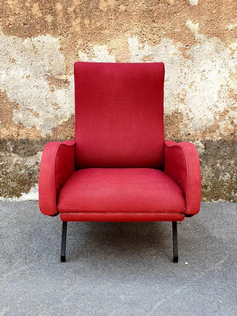 Poltrona reclinabile rossa del Medioevo, stile Marco Zanuso, Studio A  Pizzoli Italia anni '60 in vendita su 1stDibs