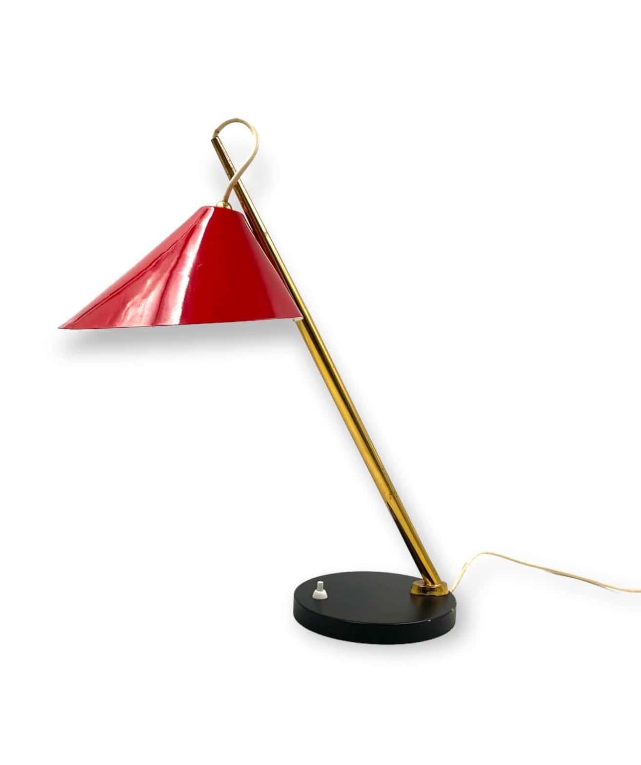 Midcentury Red Table Lamp, Lumen, Italy, 1960s For Sale 4