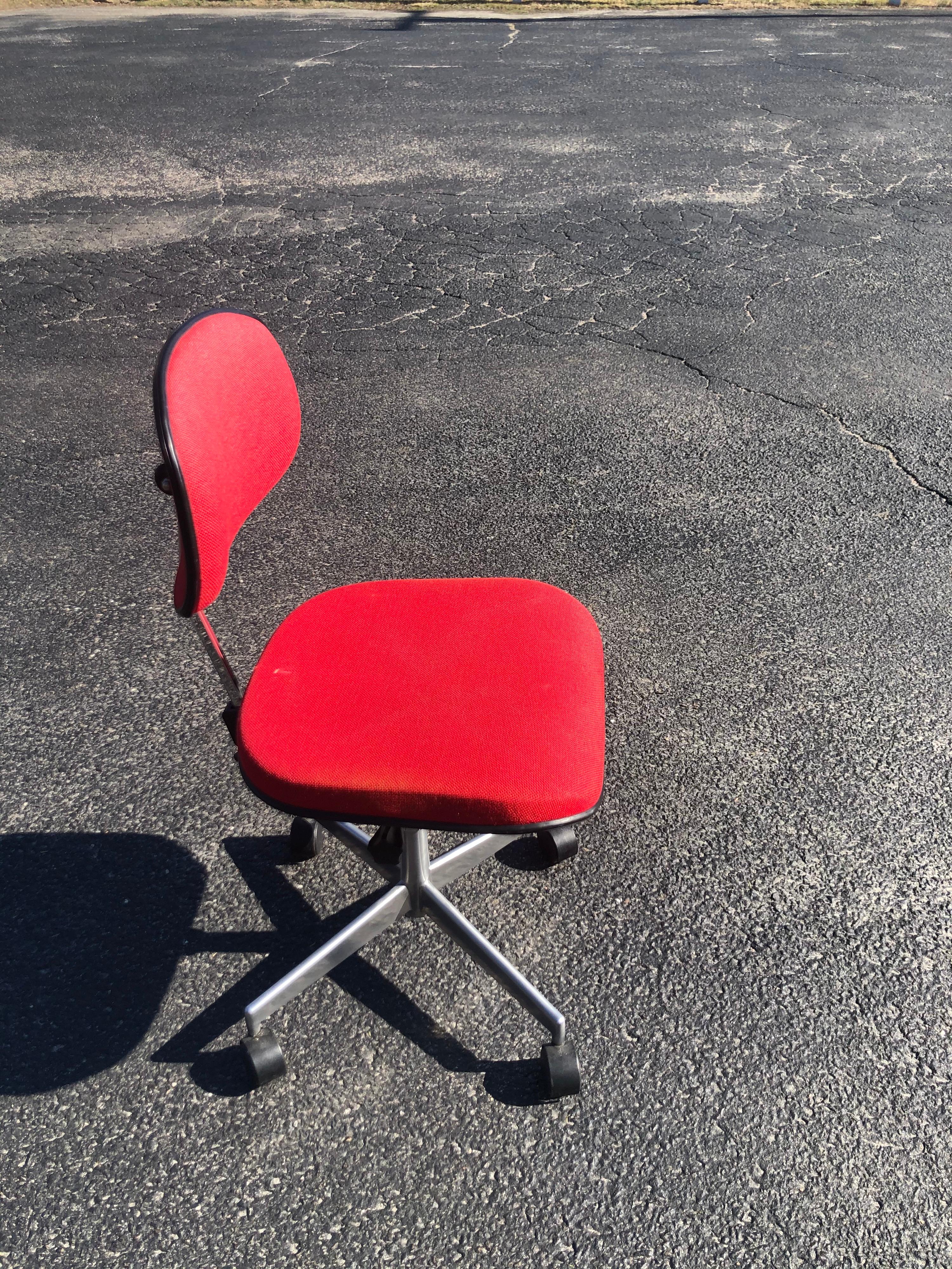 Mid Century Red Task Chair by LaBofa 2