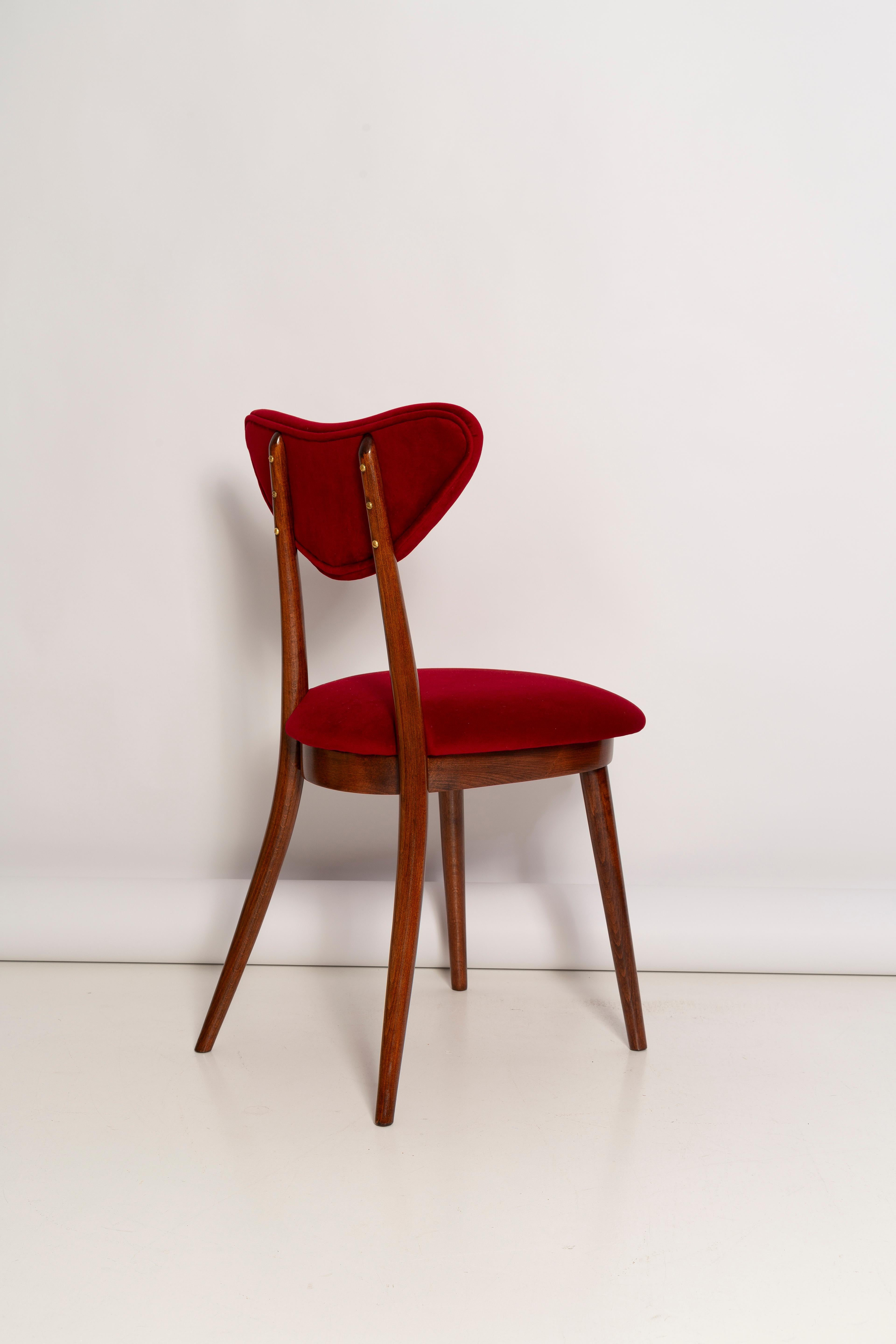 Mid Century Red Velvet, Walnut Wood, Heart Chair, Poland, 1960s For Sale 2