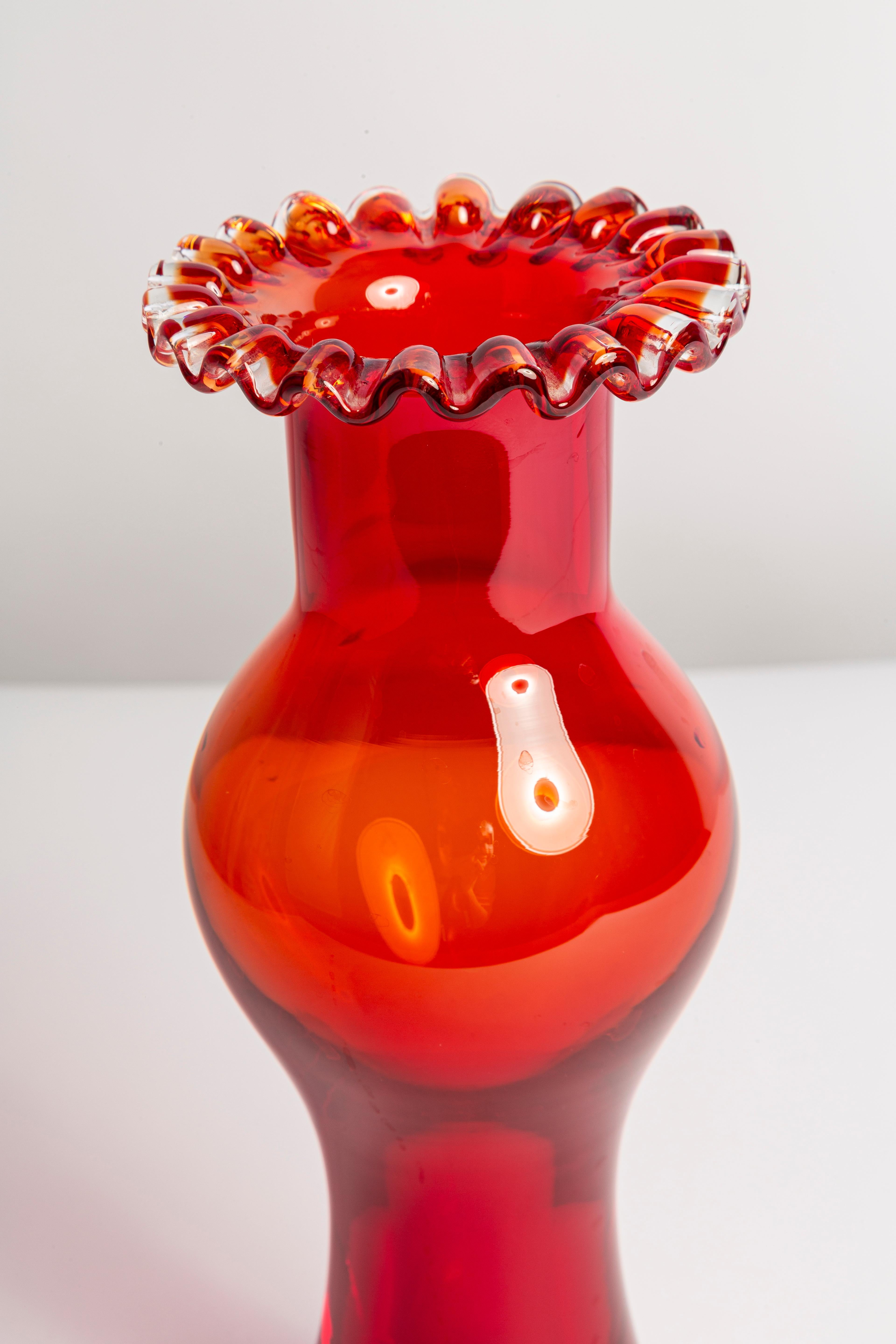 Mid-Century Modern Mid Century Red Vintage Artistic Glass Frill Vase, Europe, 1970s For Sale
