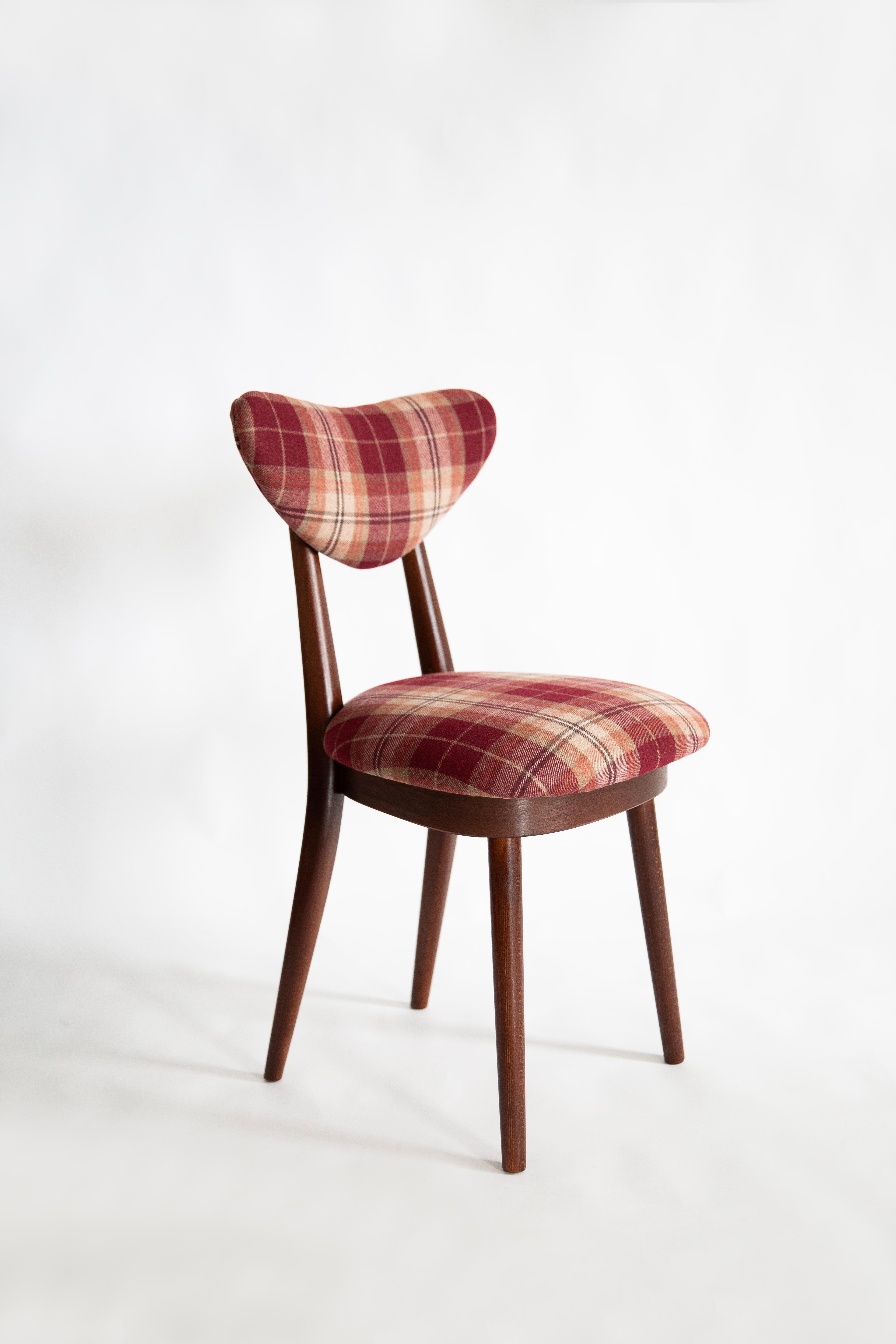 Mid Century Red Wine Classic Scottish Pattern Heart Chair, Europe, 1960s For Sale 4