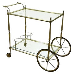 Chariot de bar français de style Régence du milieu du siècle, en laiton massif et verre, avec porte-bouteilles
