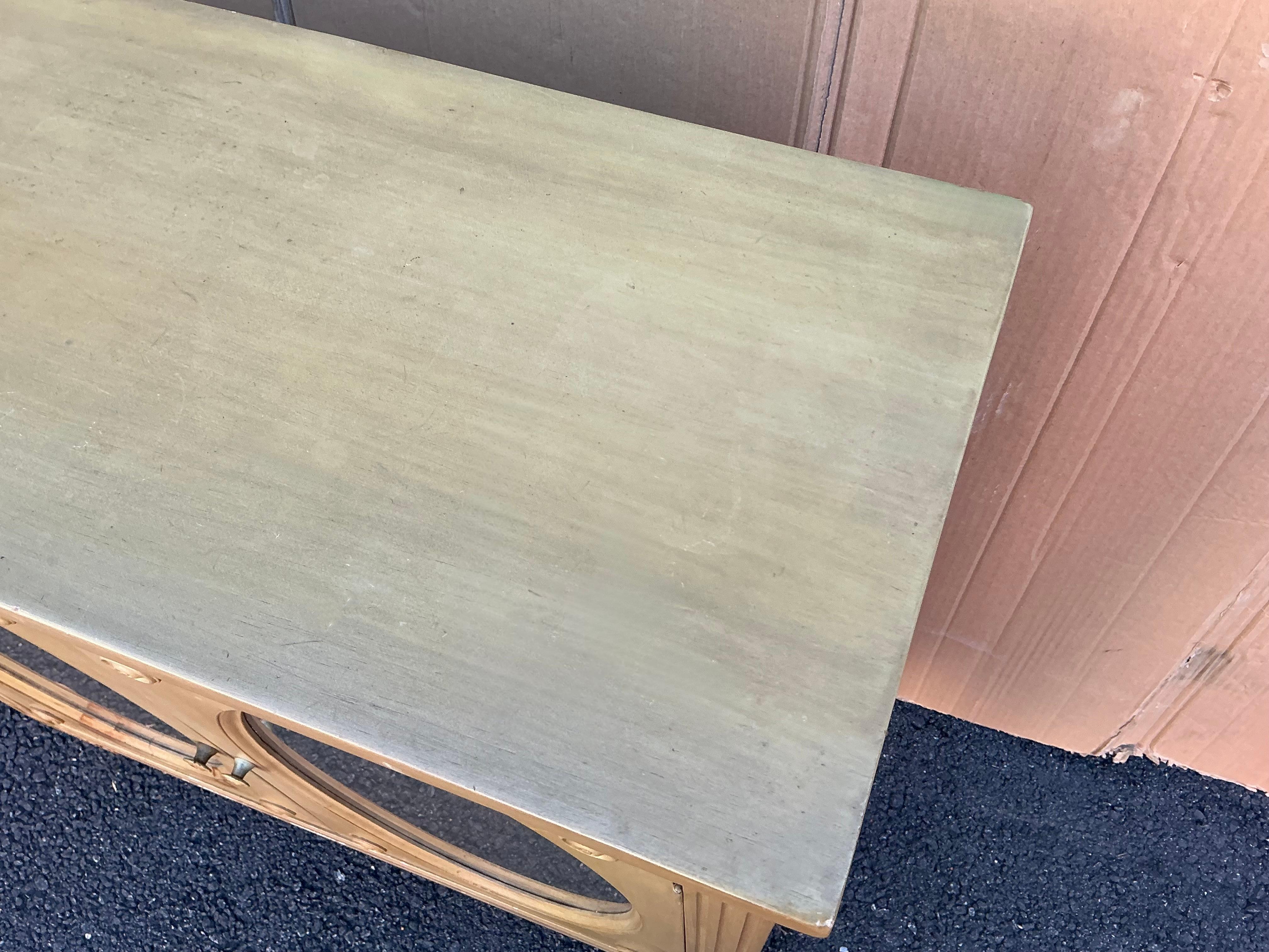 Mid-Century Regency Style Carved And Mirrored Cabinets / Side Tables - Pair In Good Condition For Sale In Kennesaw, GA