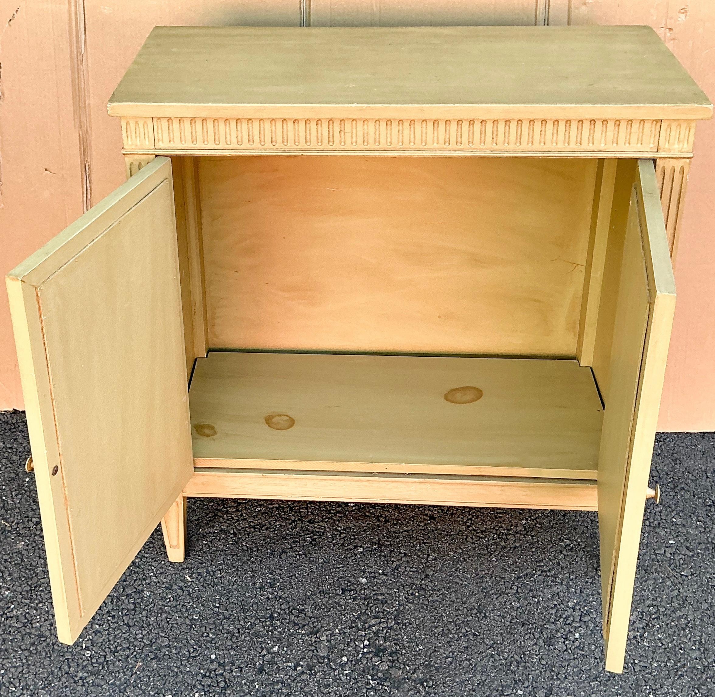 20th Century Mid-Century Regency Style Carved And Mirrored Cabinets / Side Tables - Pair For Sale