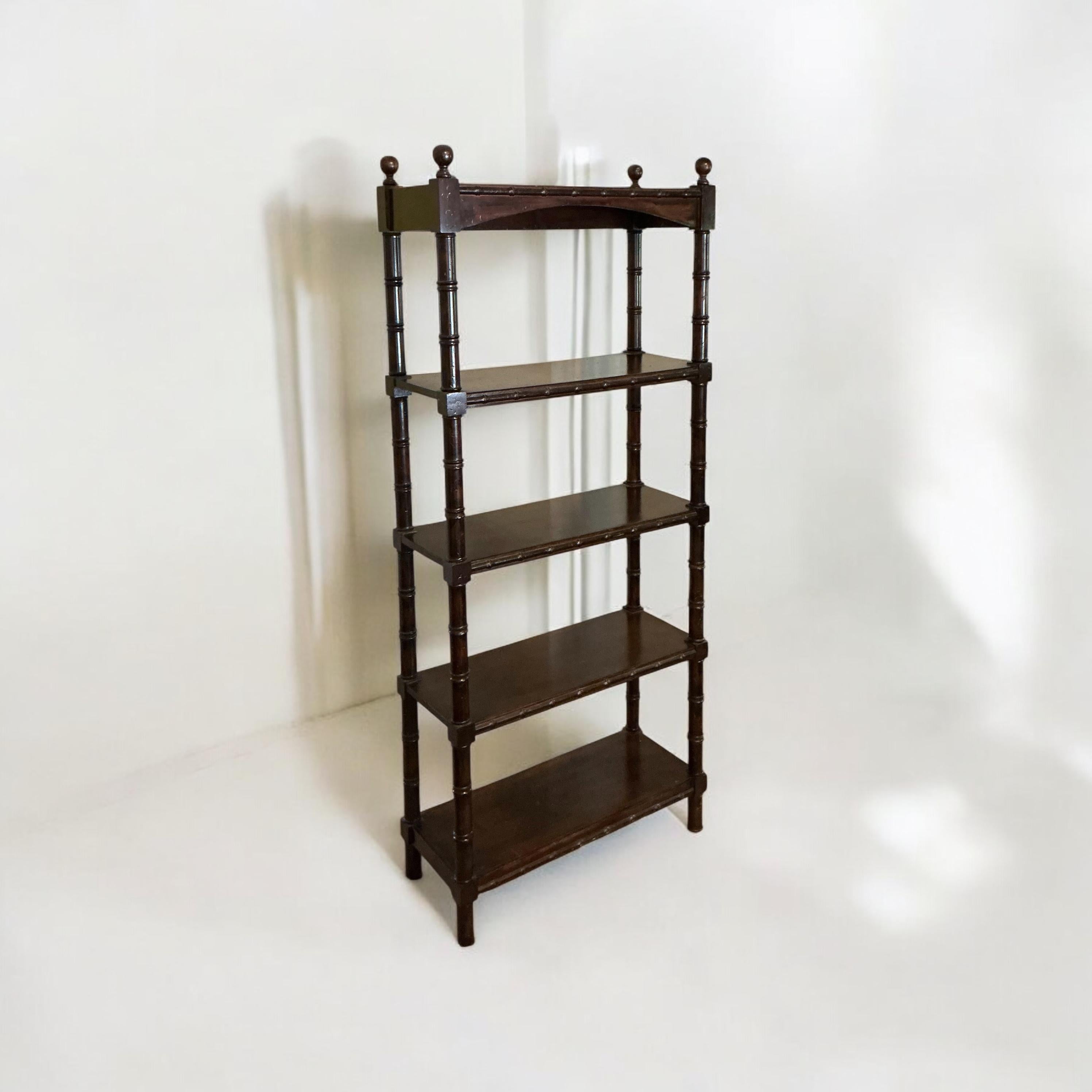 Mid-Century Regency Style Carved Mahogany Faux Bamboo Etagere / Shelf / Book In Good Condition For Sale In Kennesaw, GA