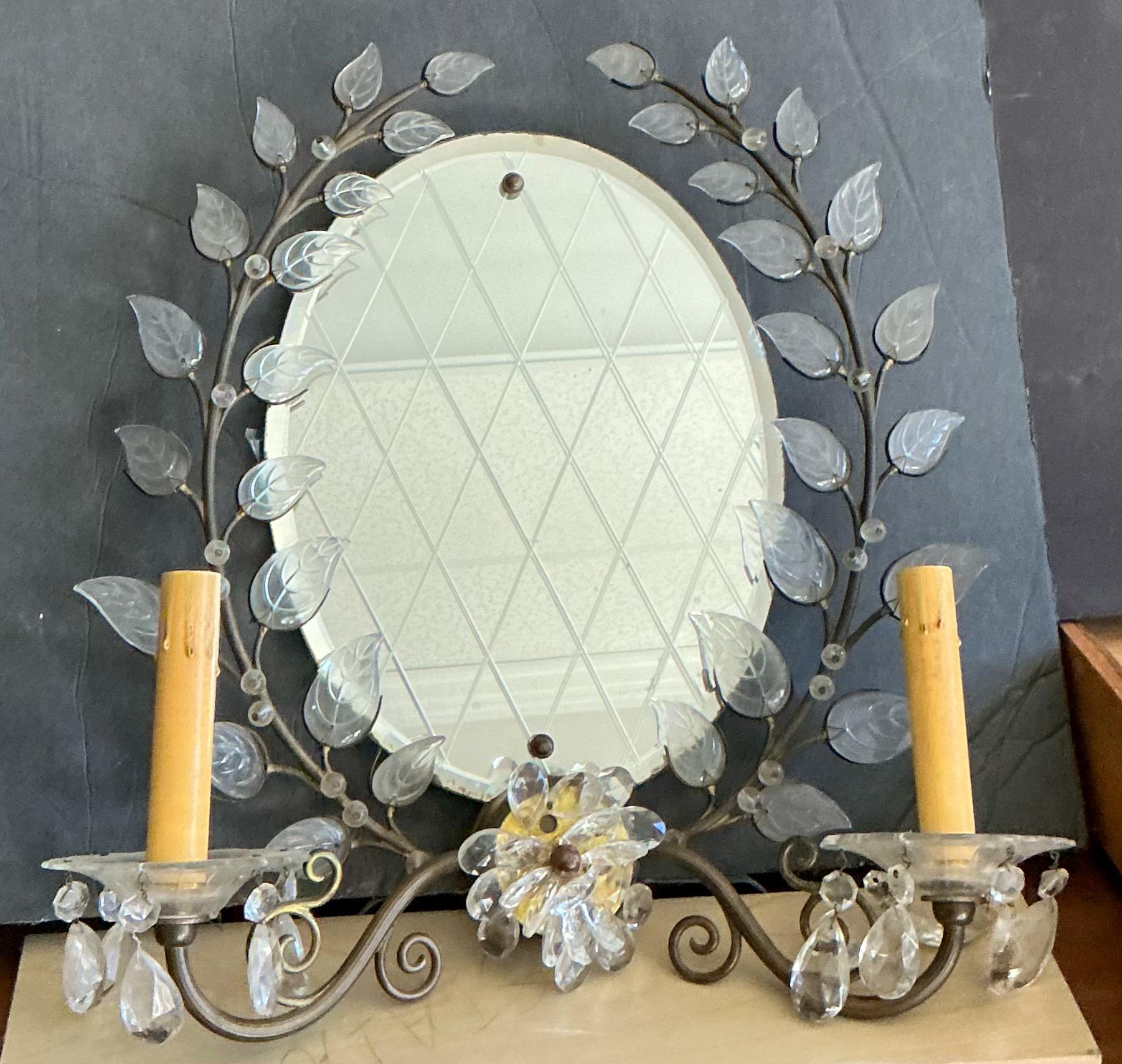 Italienische venezianische verspiegelte Wandleuchter aus Glas im Regency-Stil aus der Mitte des Jahrhunderts – Paar im Angebot 3