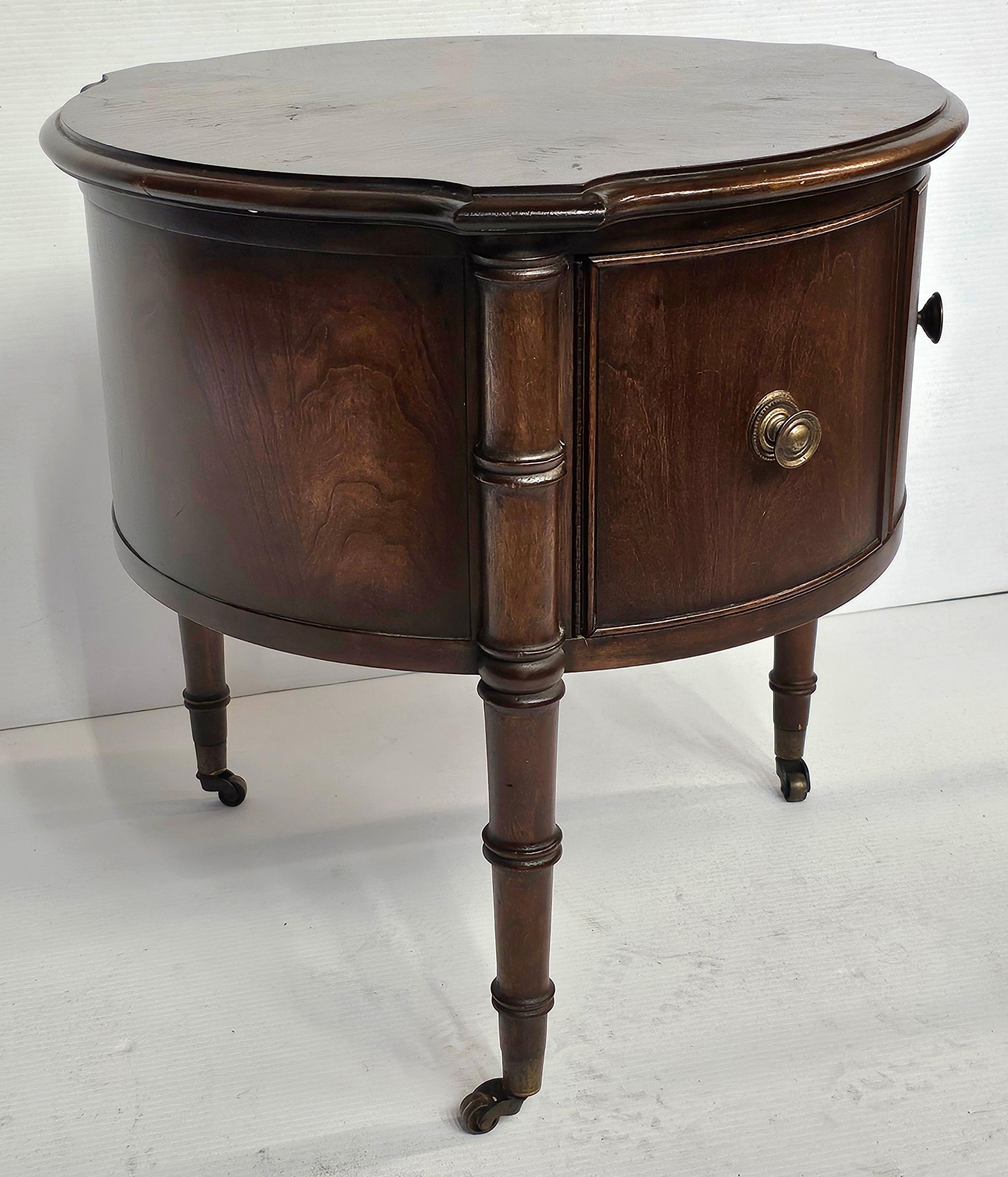 20th Century Mid-Century Regency Style Walnut Rolling Trifid Storage Drum Side  Table For Sale
