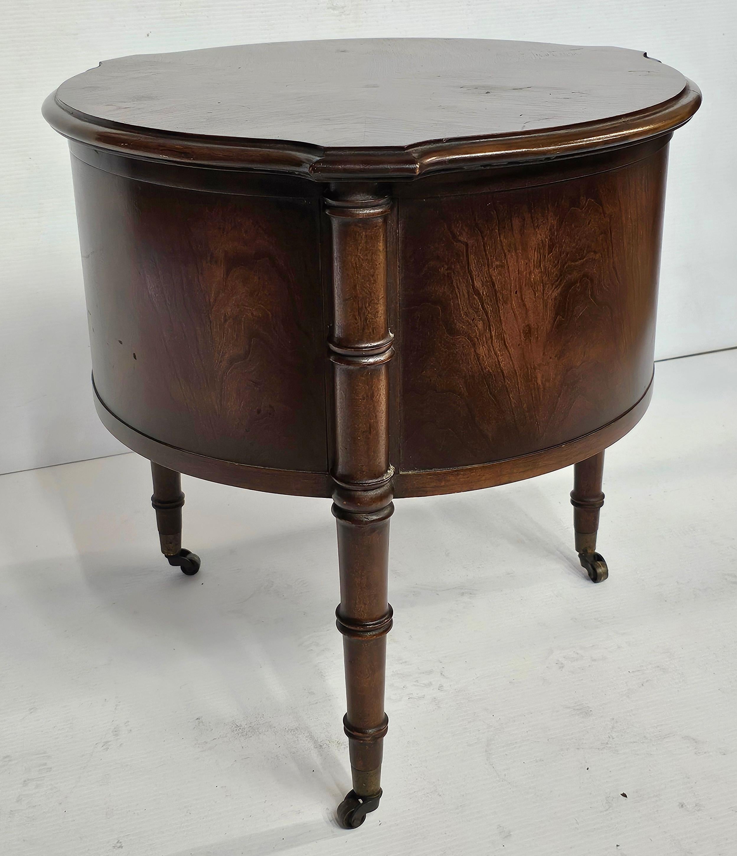 Mid-Century Regency Style Walnut Rolling Trifid Storage Drum Side  Table For Sale 1