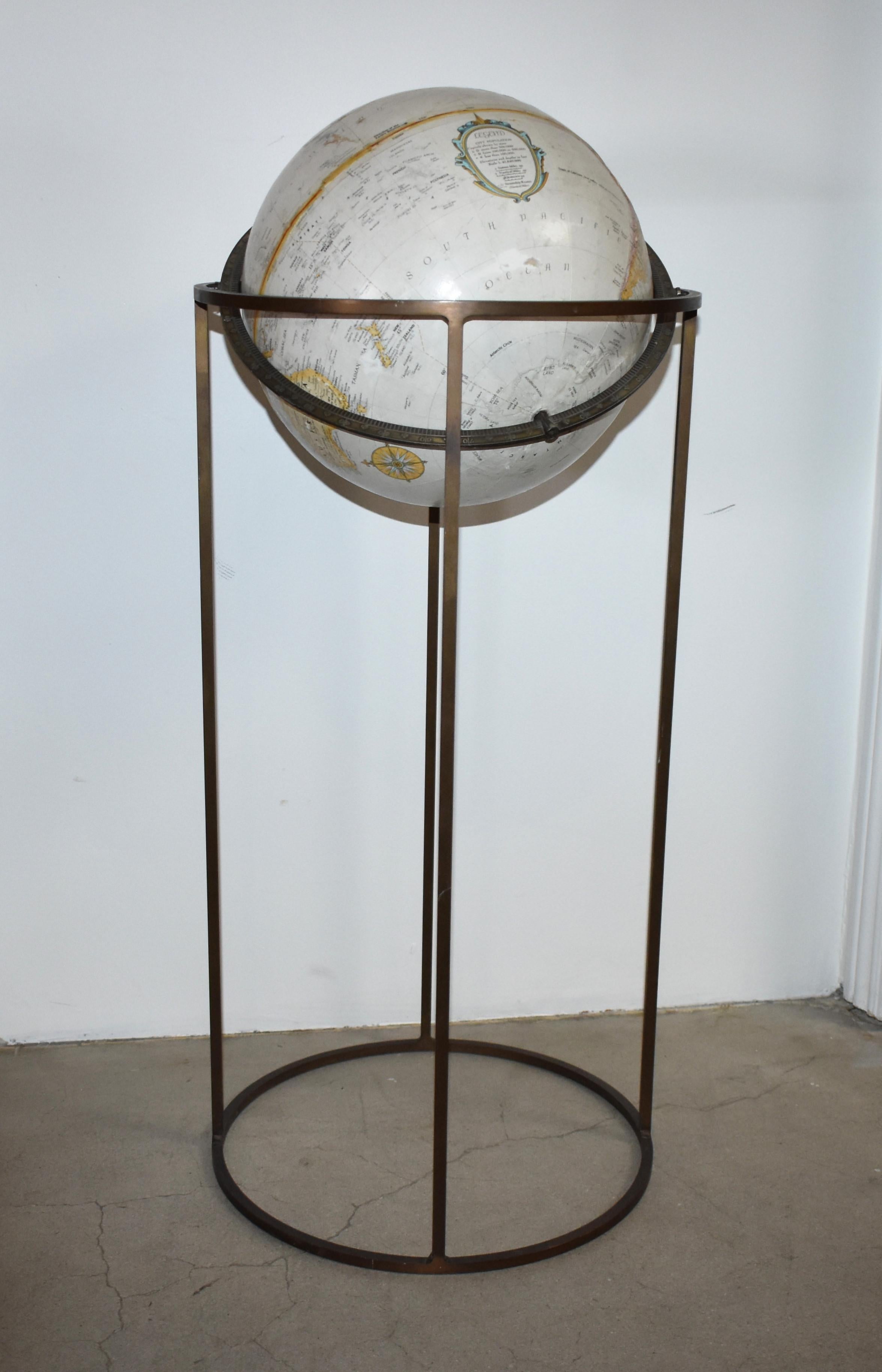 Mid-Century Replogle Globe in the Style of Paul McCobb For Sale 3