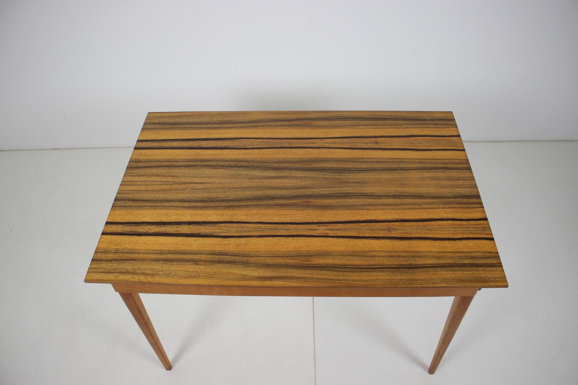 Midcentury Restored Dining Table by Dřevotvar, 1960s For Sale 1