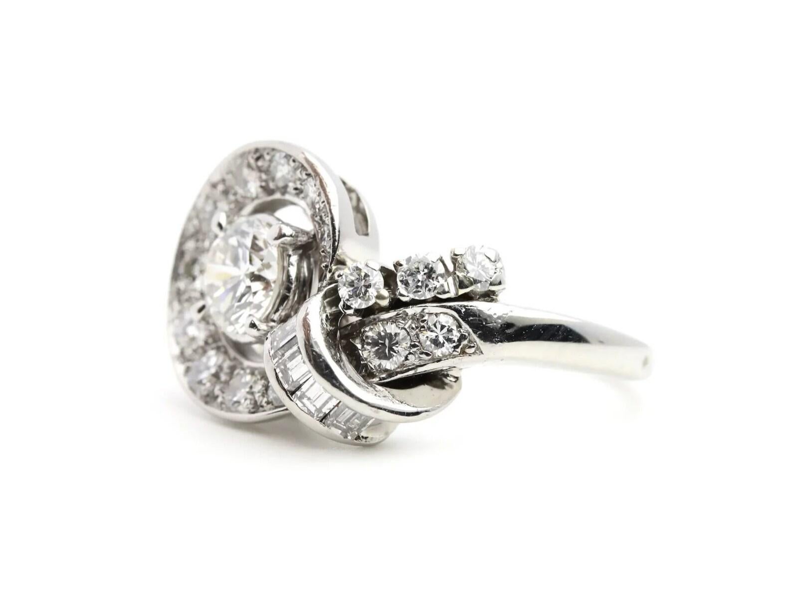 Round Cut Mid Century Retro 1.37Ctw Round & Baguette Diamond Alternative Engagement Ring For Sale
