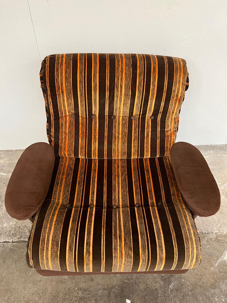 Poltrona danese in tessuto a righe vintage Mid Century Retro 1960's In condizioni buone in vendita a Markington, GB