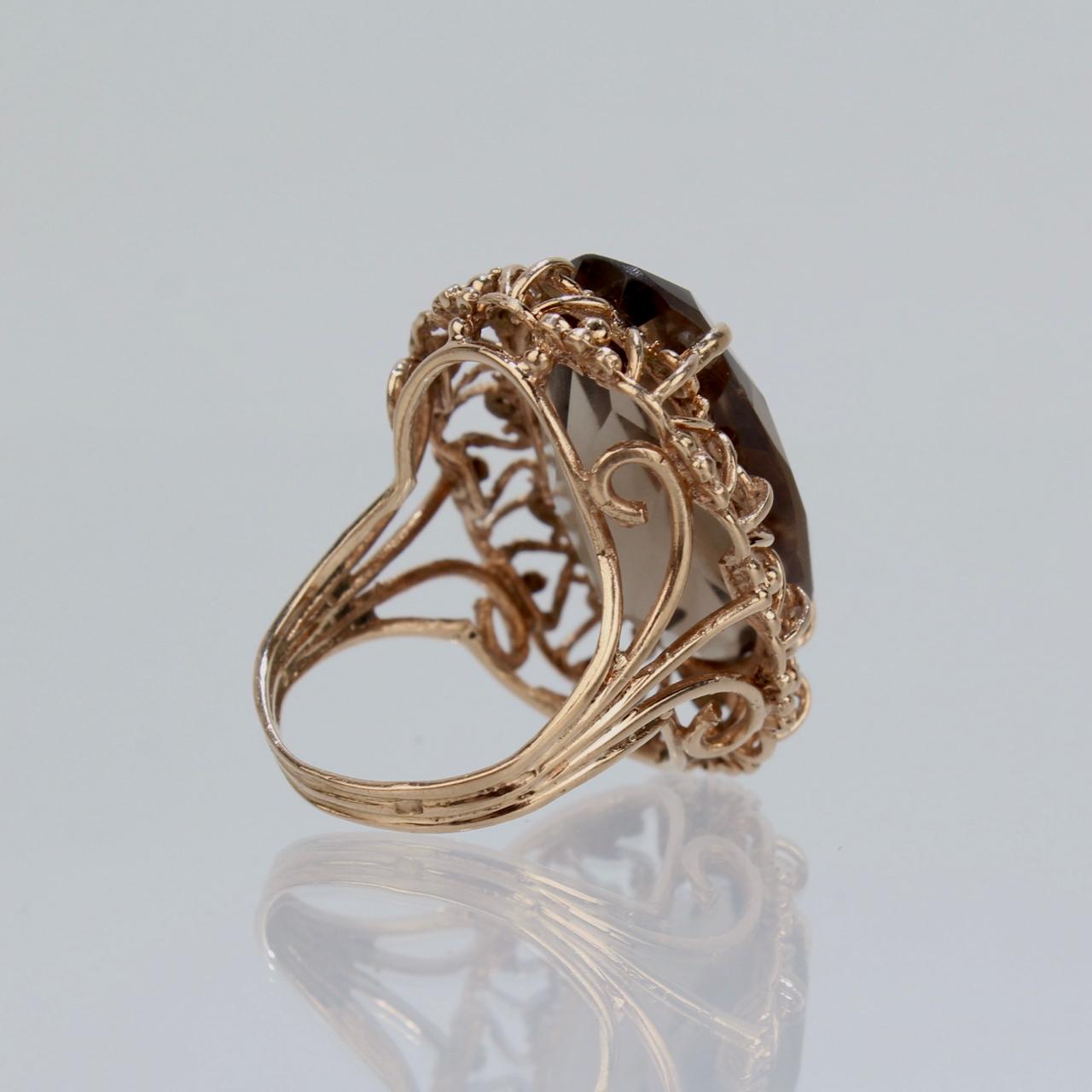 Mid-Century Retro Filigree Faceted Oval Citrine 14K Gold Cocktail Ring For Sale 3