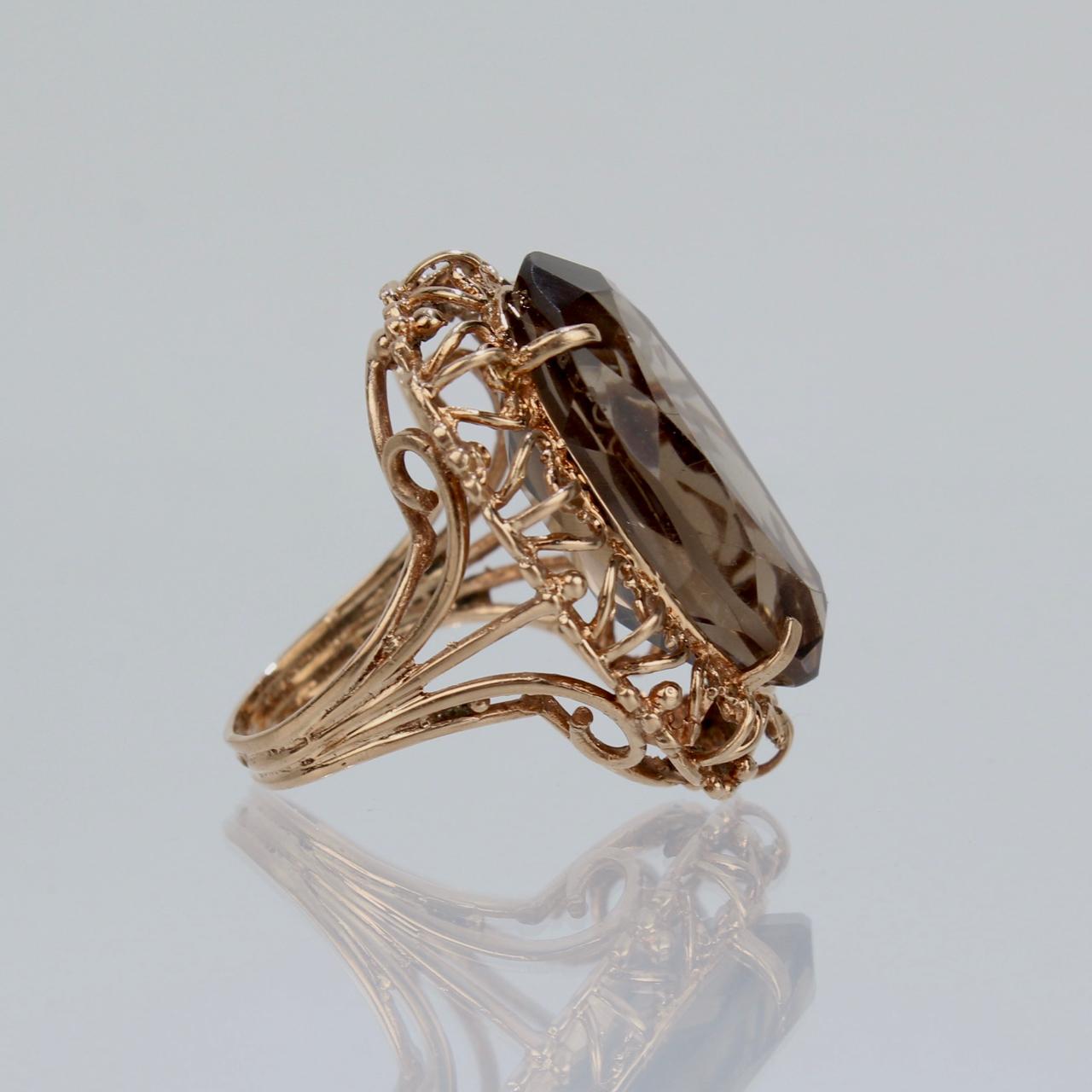 Mid-Century Retro Filigree Faceted Oval Citrine 14K Gold Cocktail Ring For Sale 4