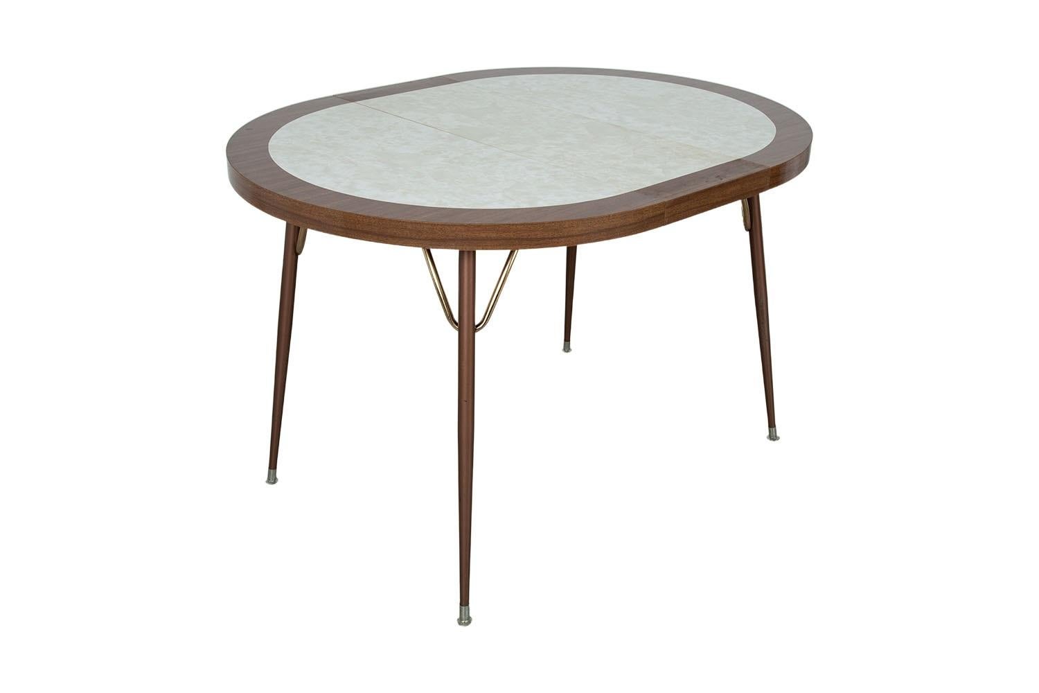 Late 20th Century Mid-Century Retro Laminate Circular Metal Base Expandable Table For Sale