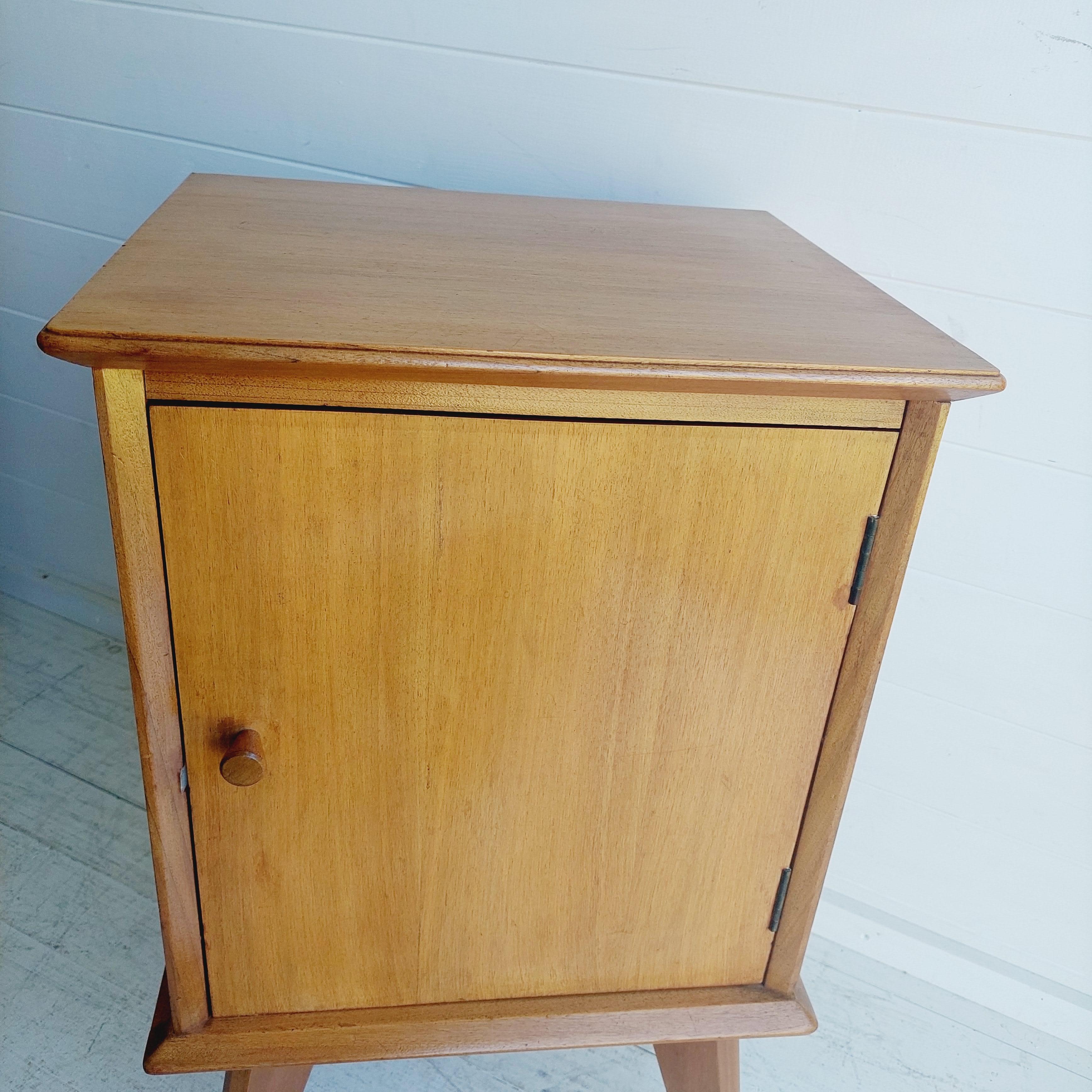 Mid Century Retro Walnut Bedside Cabinet nightsand  by Alfred Cox Vintage 1950’s 3
