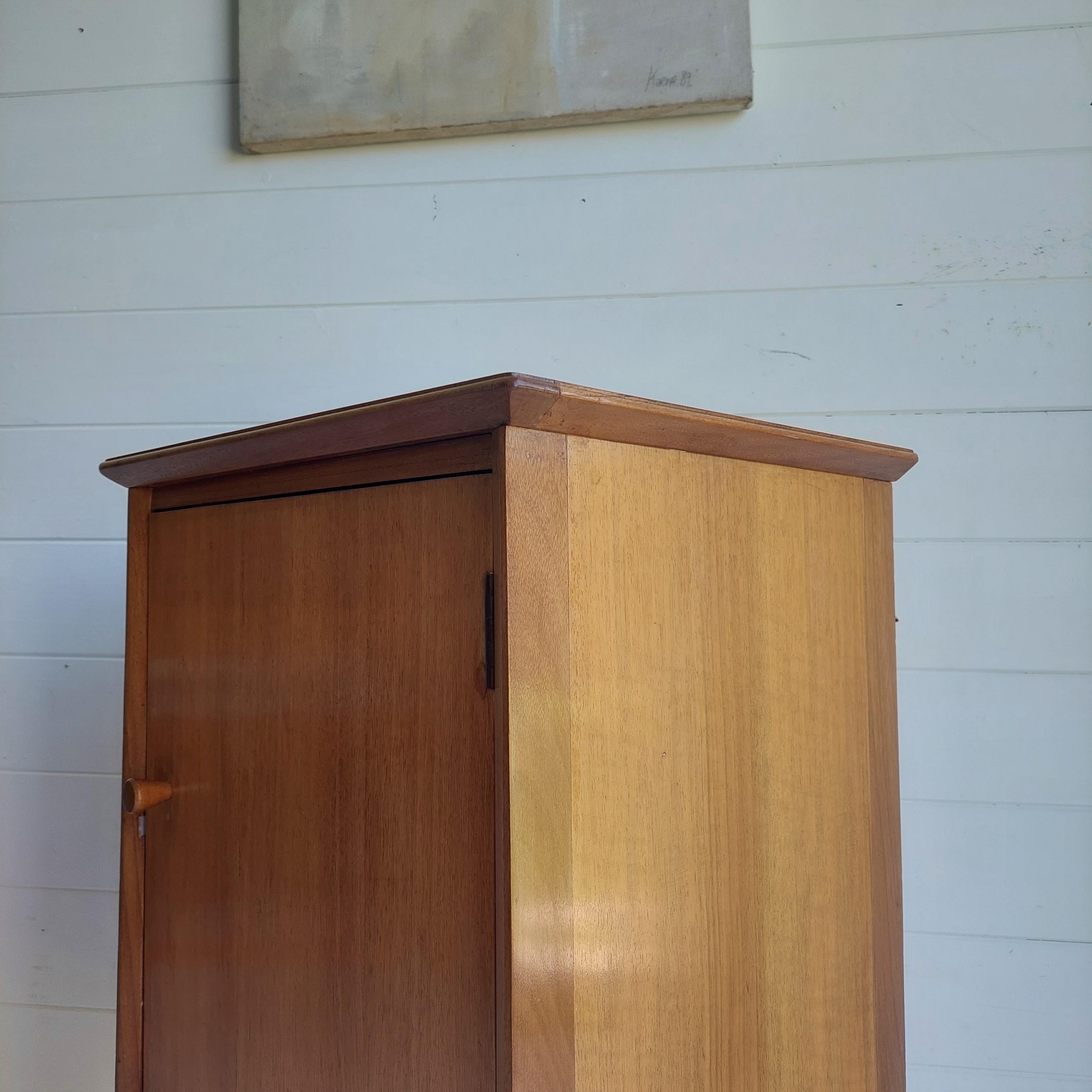 Mid Century Retro Walnut Bedside Cabinet nightsand  by Alfred Cox Vintage 1950’s 5