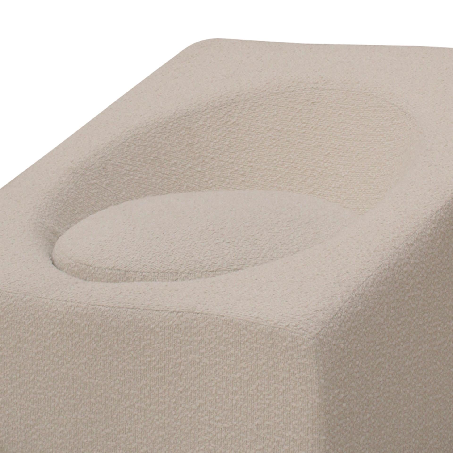 Paire de fauteuils rétro-futuristes italiens en laine blanche et en forme de cube en vente 2