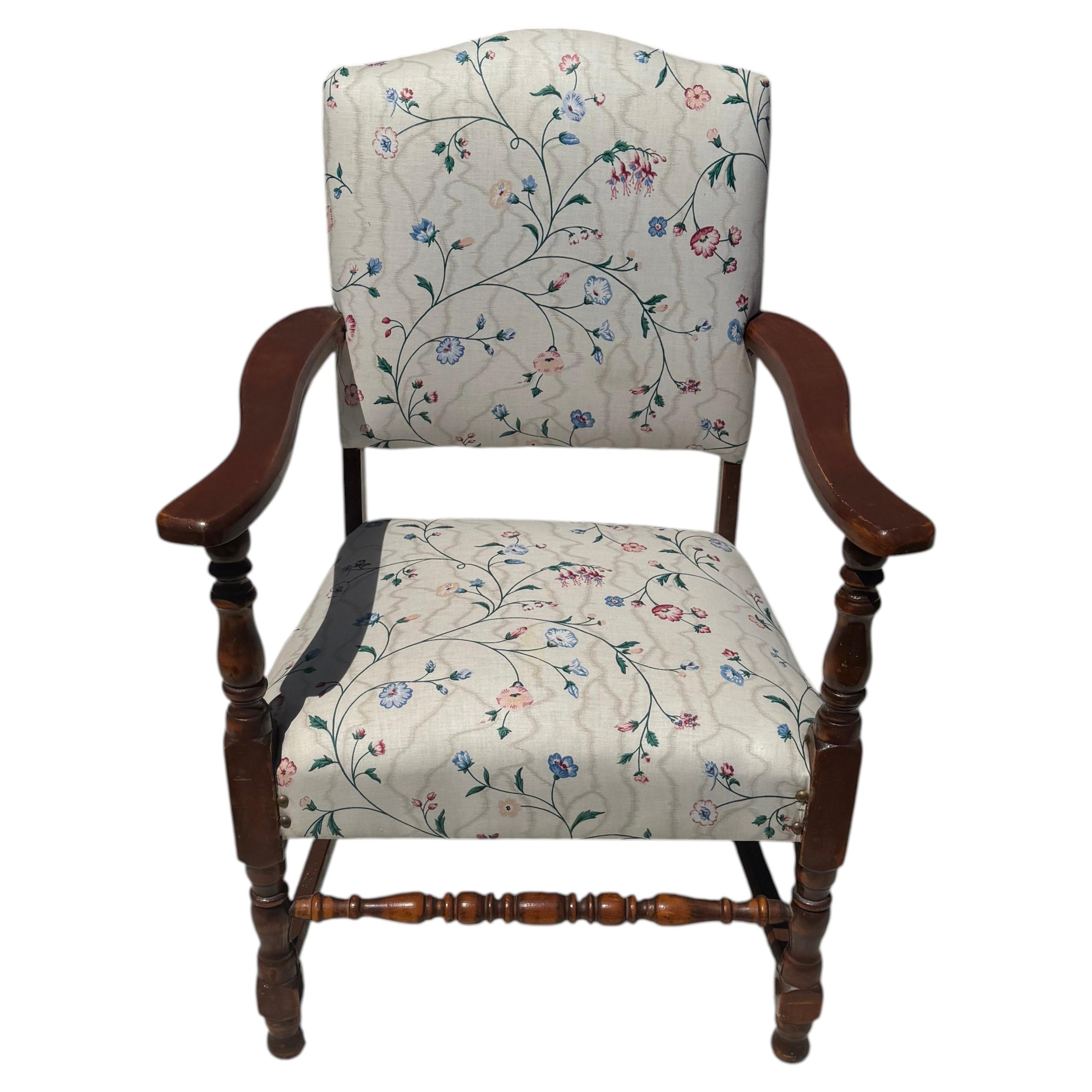 Chaise de bureau à accoudoir de style néoclassique en vente