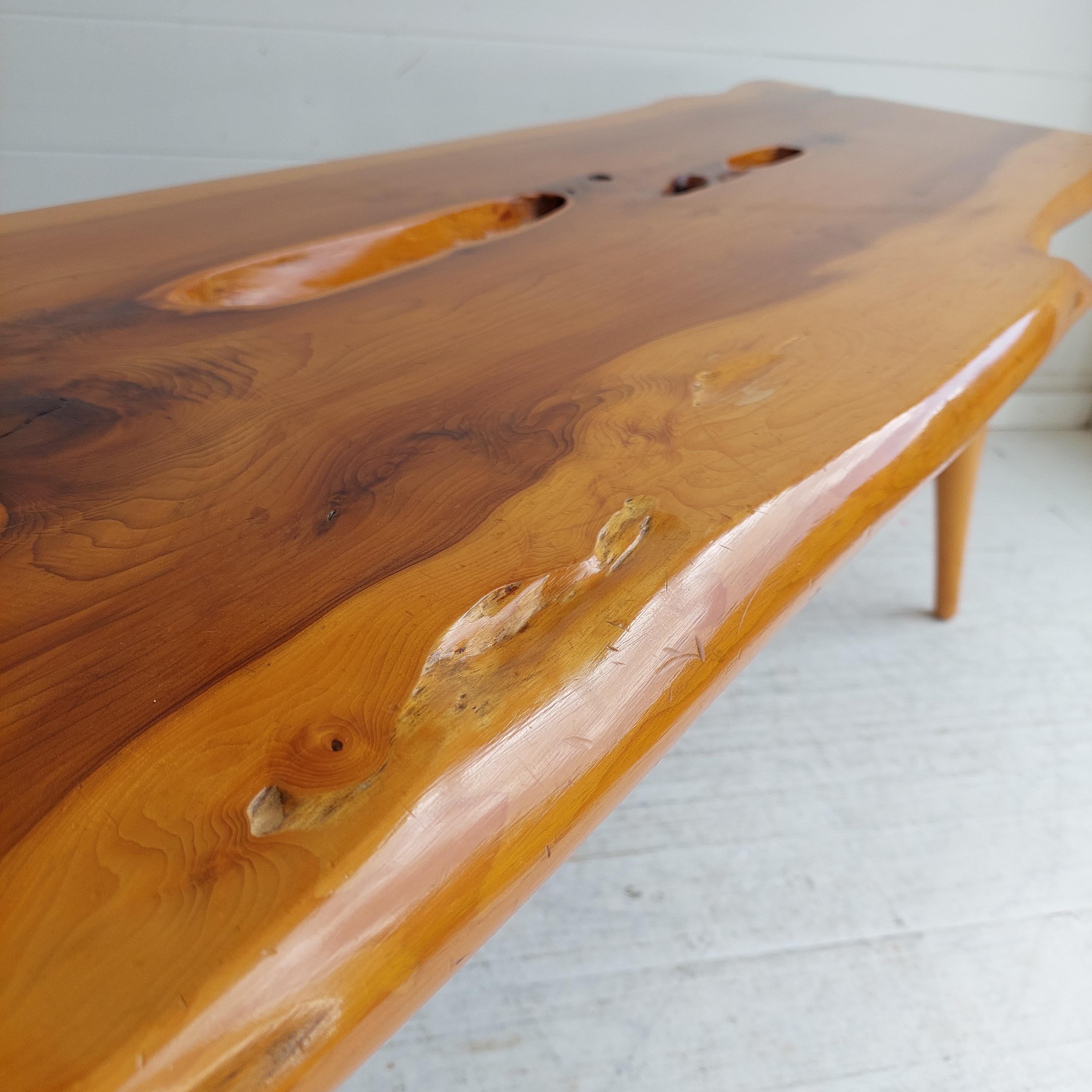 20th Century Mid Century Reynolds of Ludlow style Solid Yew Vintage Coffee Table, 60s 70s For Sale