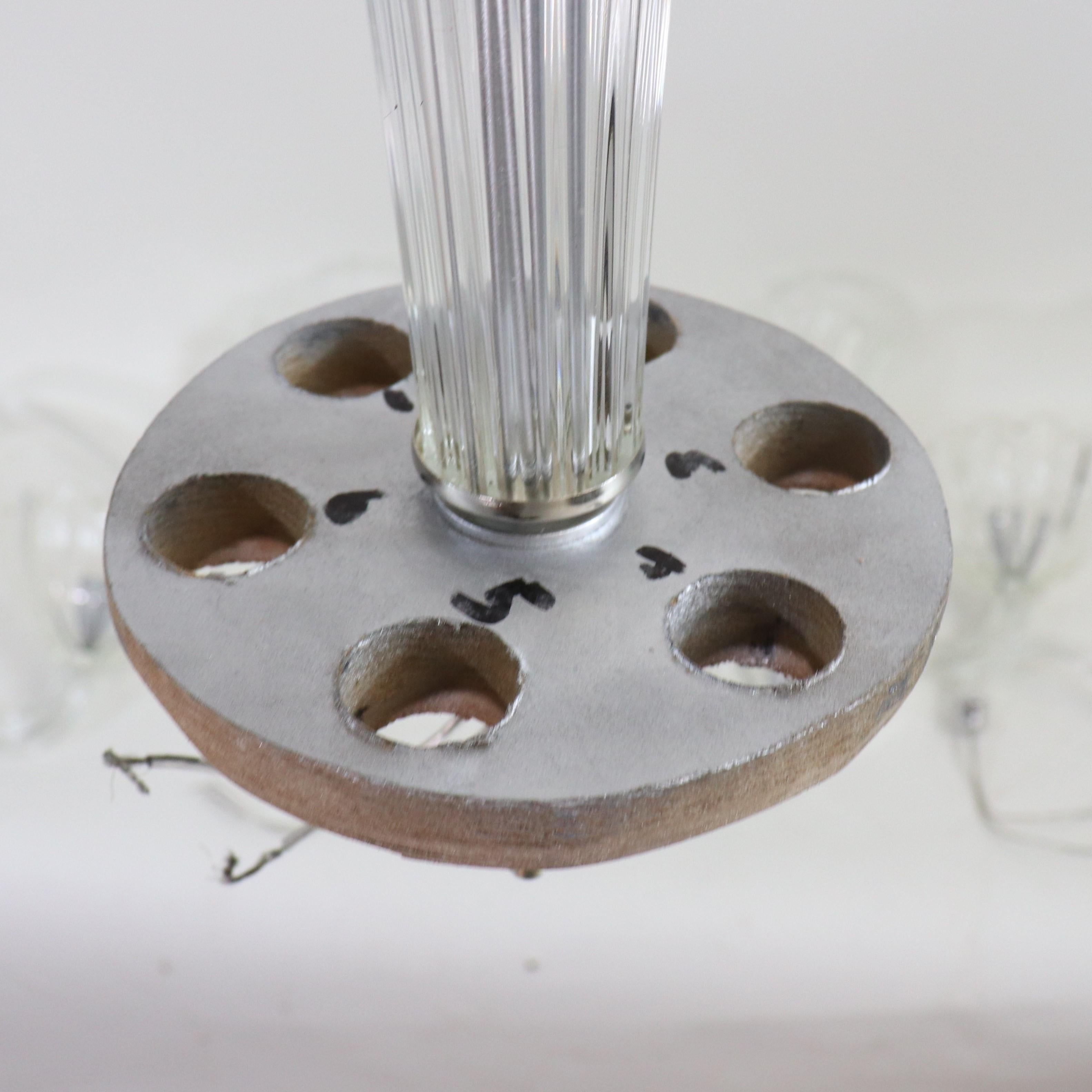 Mid-Century Ribbed Murano Glass Chandelier with Six Scalloped Edges Bobeches 2