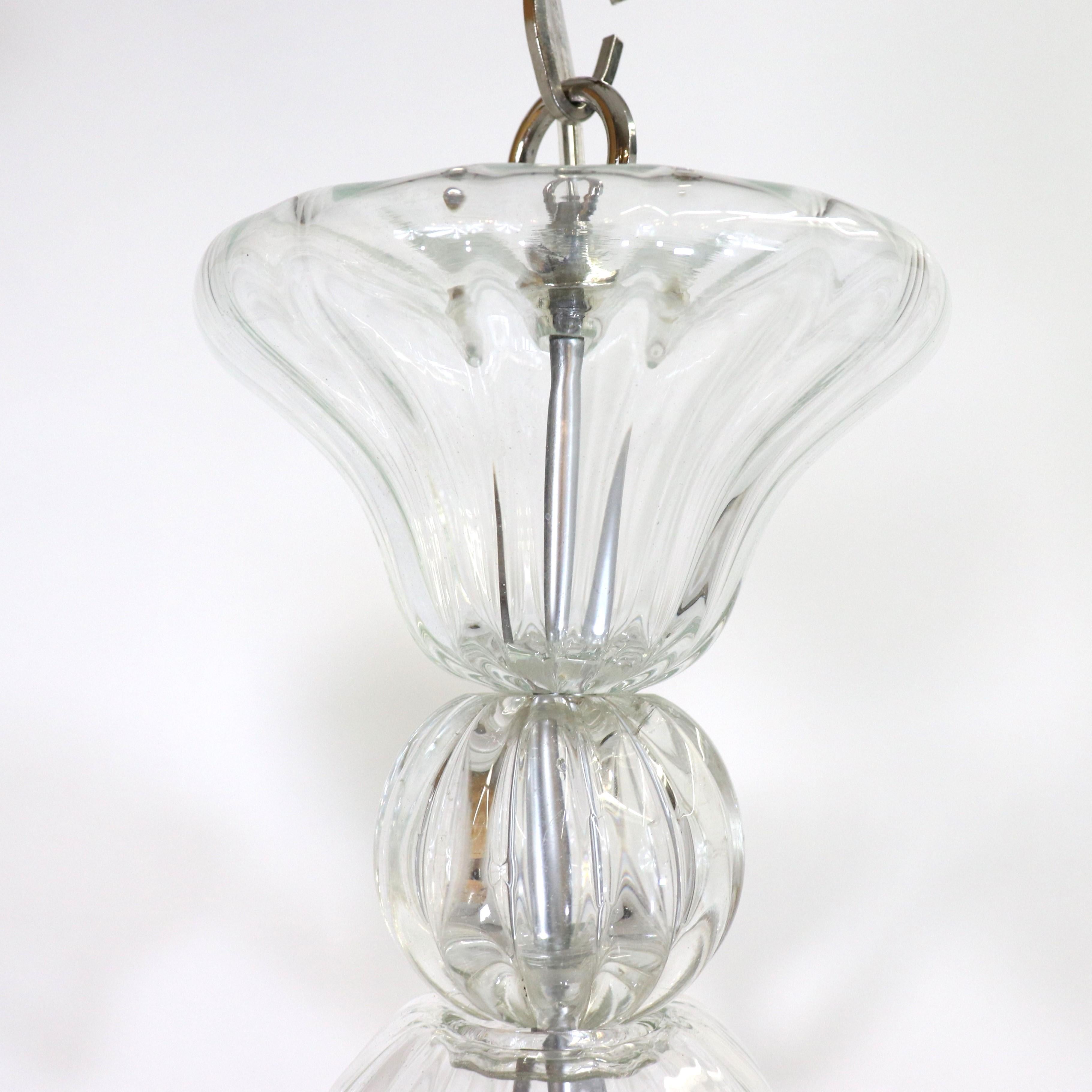 Hand-Crafted Mid-Century Ribbed Murano Glass Chandelier with Six Scalloped Edges Bobeches