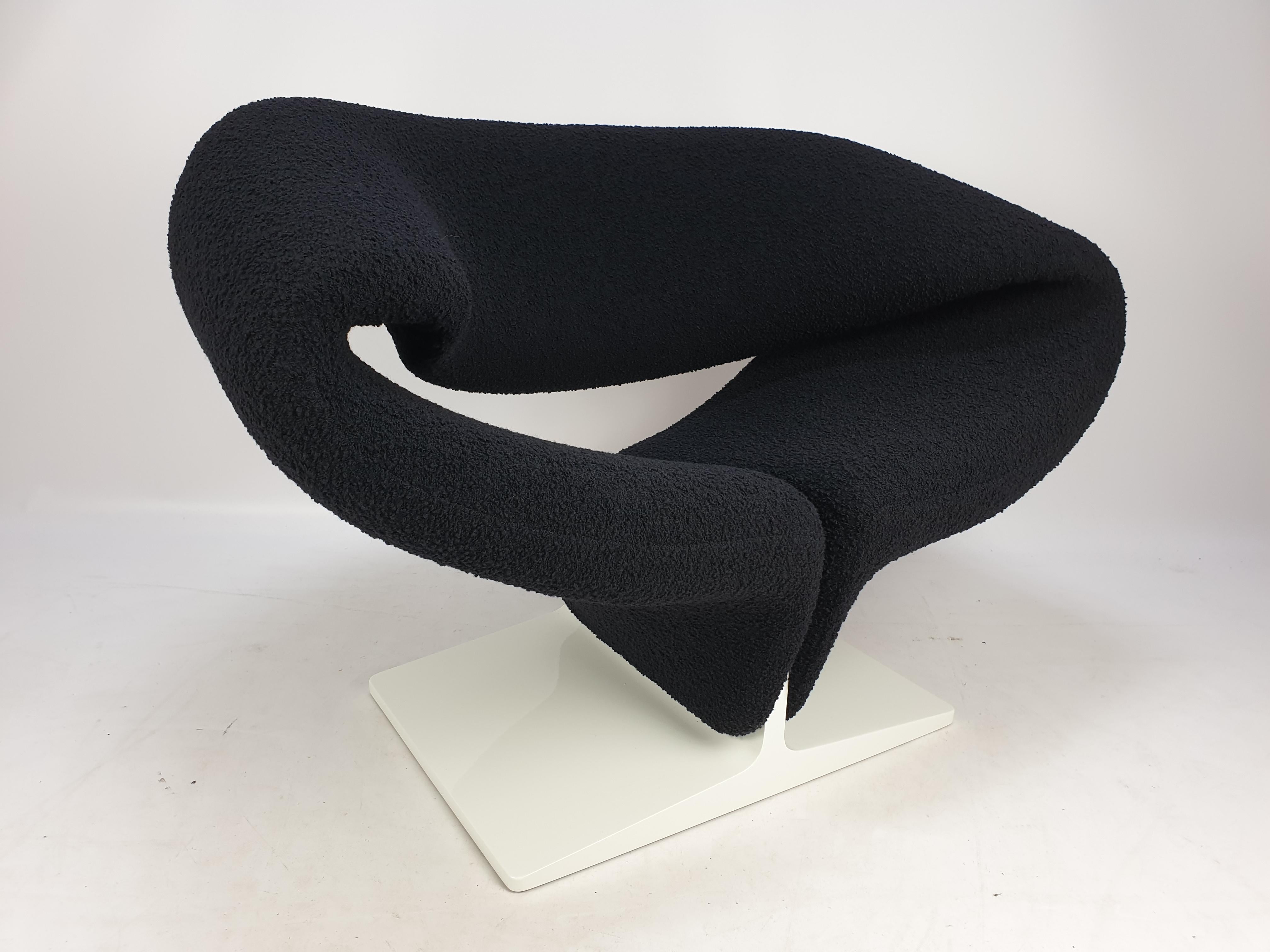 Dutch Mid Century Ribbon Chair by Pierre Paulin for Artifort, 1960's
