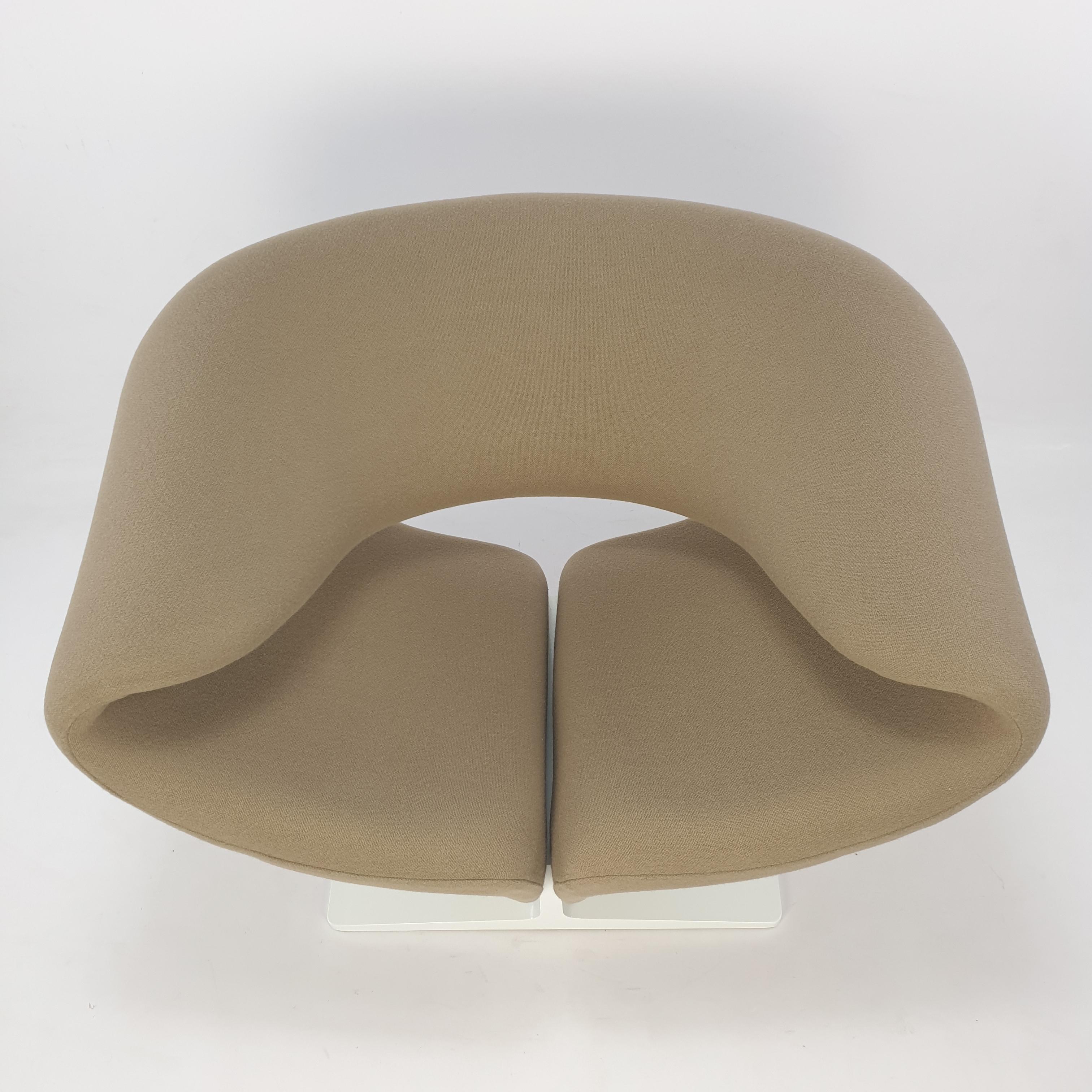 Fabric Mid Century Ribbon Chair by Pierre Paulin for Artifort, 1960's