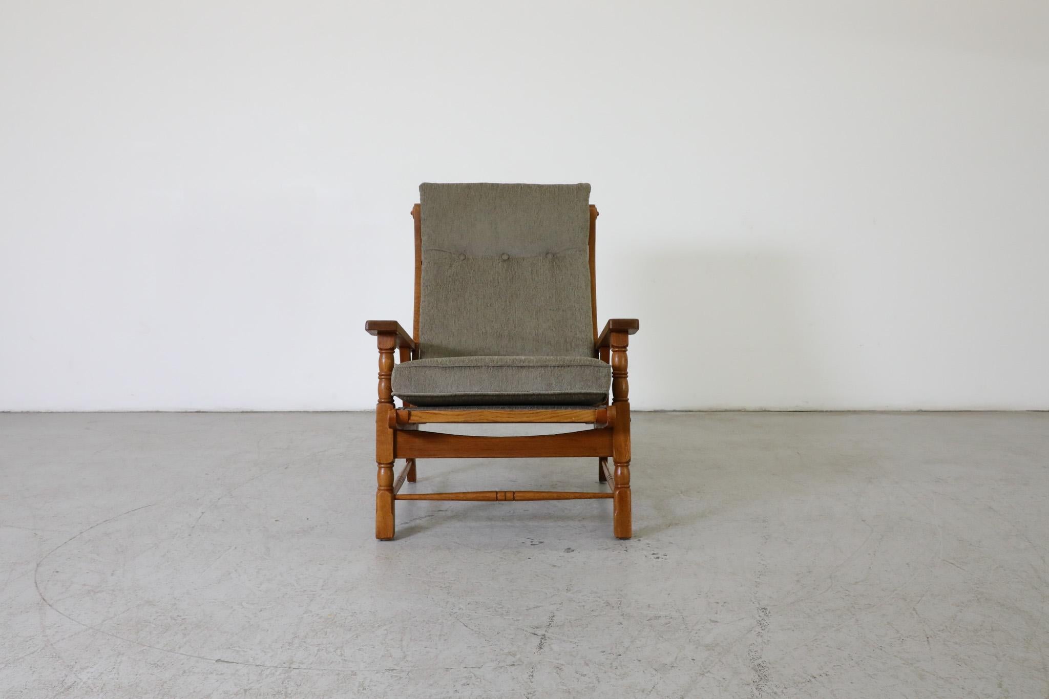 Mid-Century Rob Parry Style Dutch Lounge Chair w/ Oak Frame, Chenille Upholstery In Good Condition For Sale In Los Angeles, CA