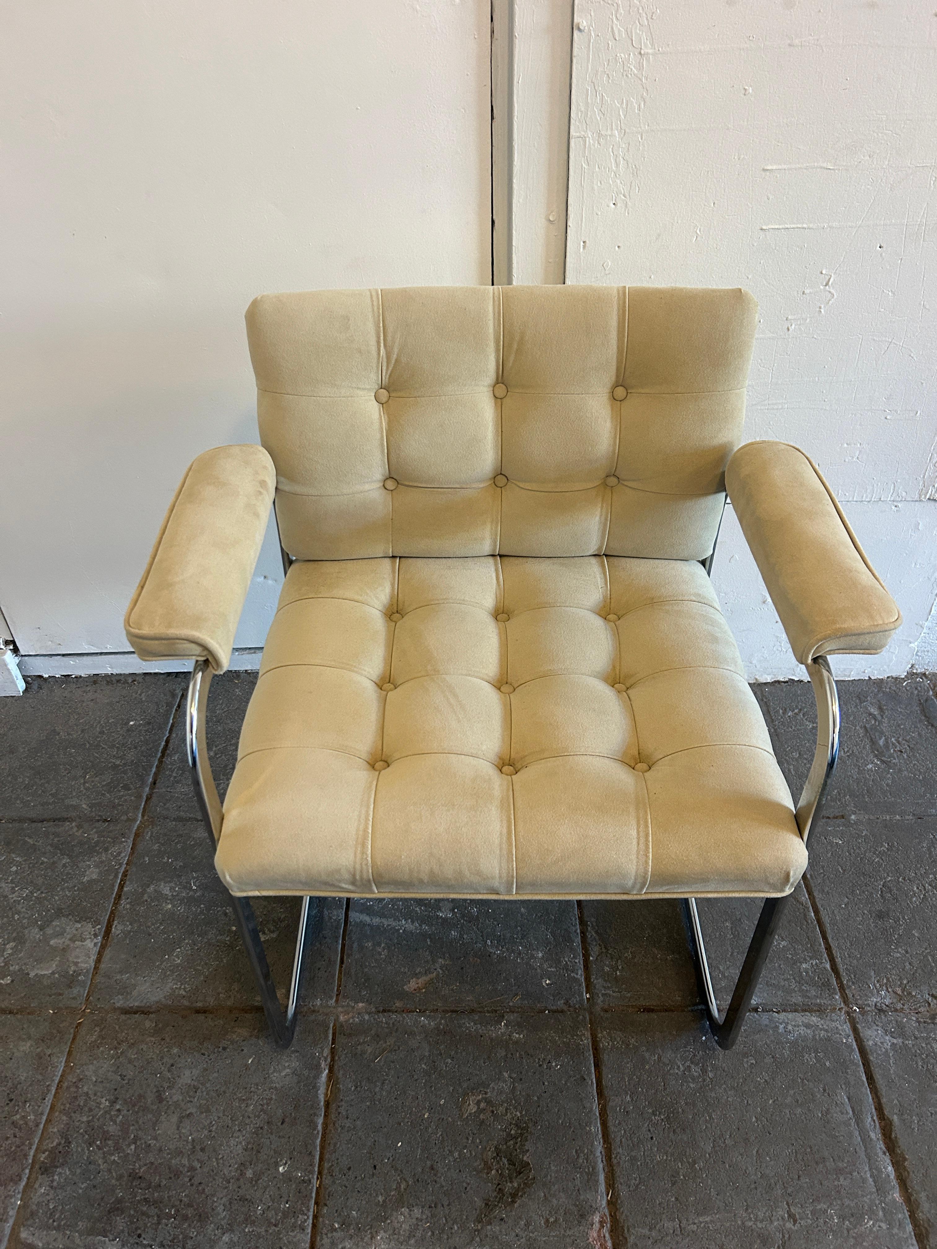 Mid Century Robert Haussmann for Stendig RH-304 De Sede Chairs Set of 8 In Good Condition In BROOKLYN, NY