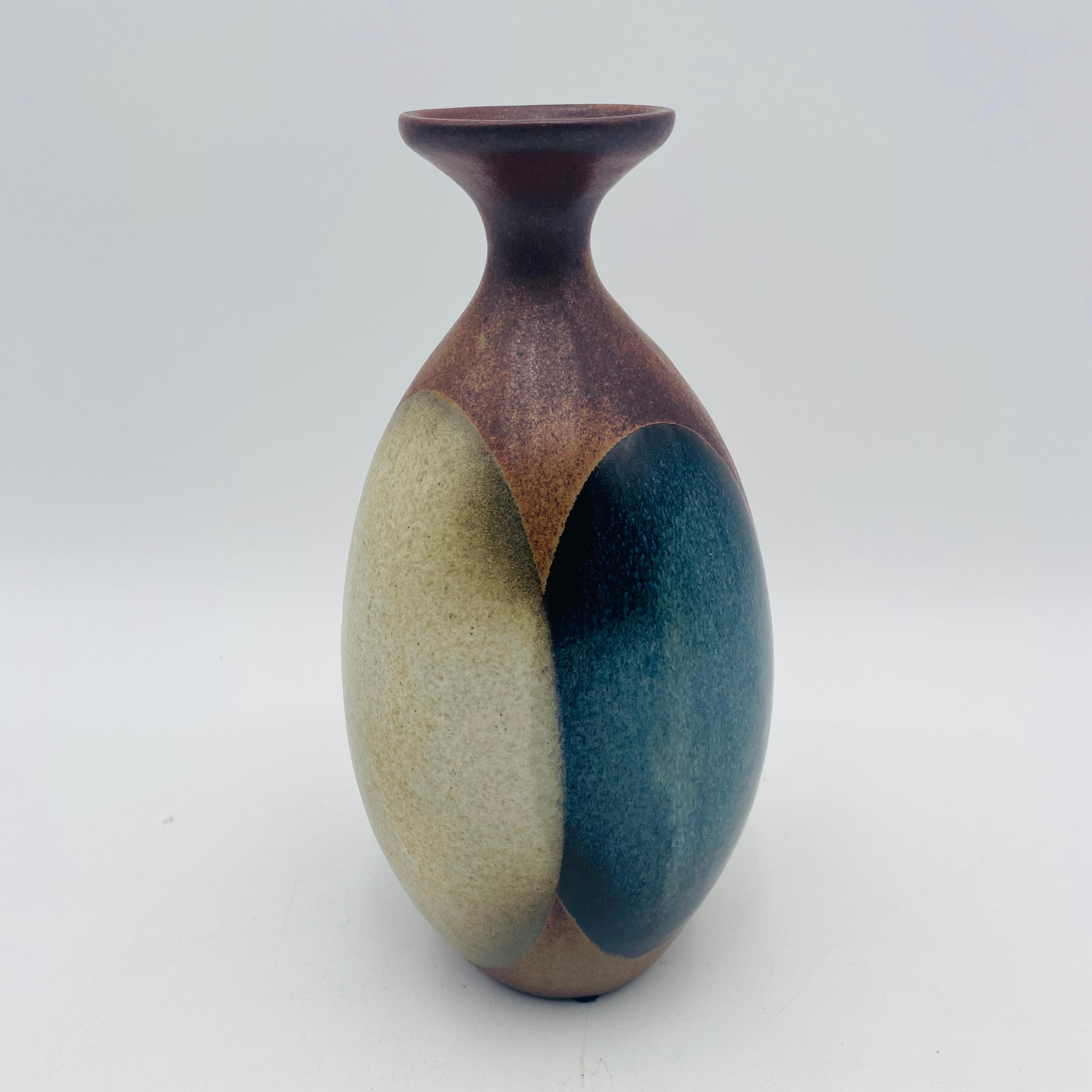 Mid-Century moderno Vaso a goccia di metà secolo Robert Maxwell Pottery Craft California Design 1970s in vendita