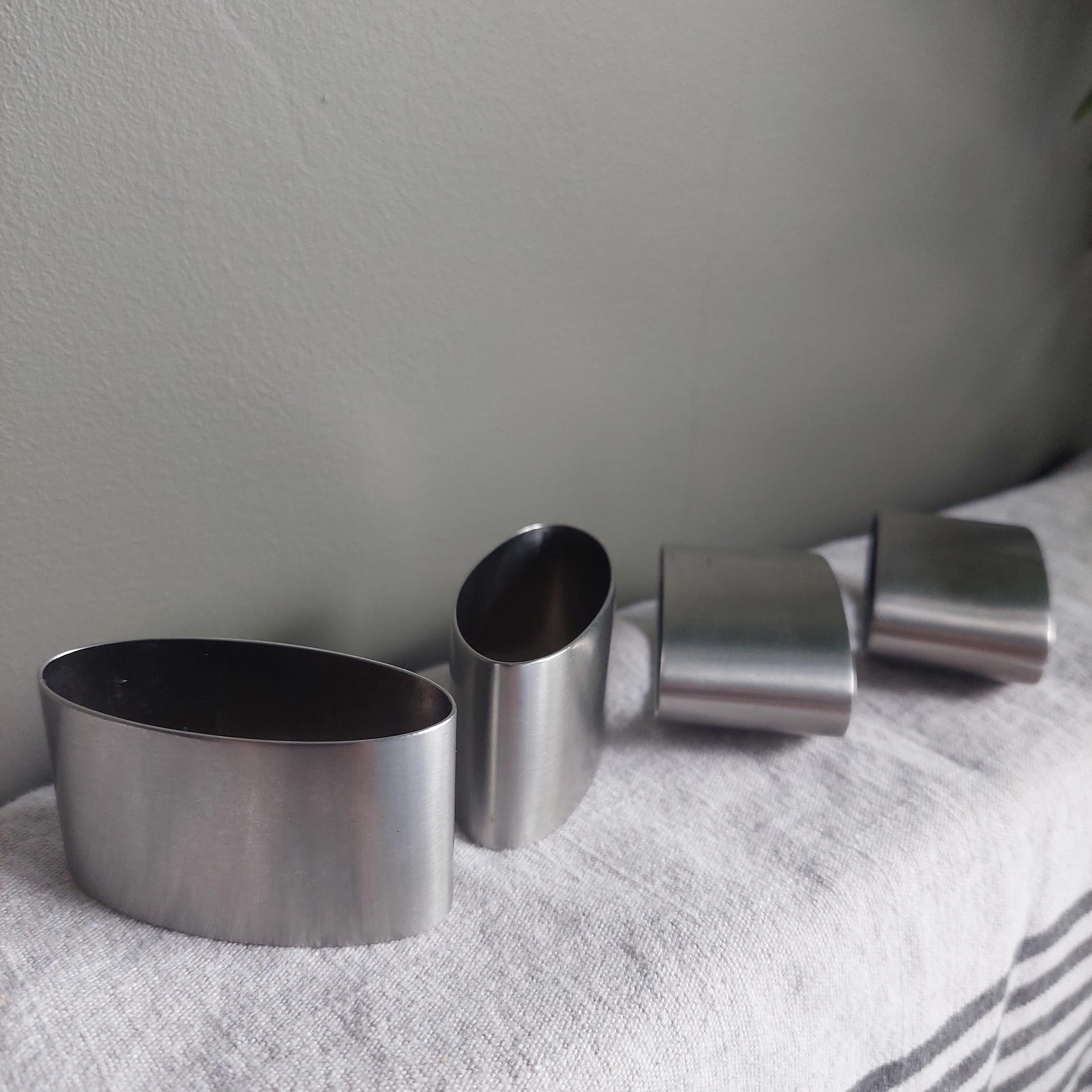 Mid Century Robert Welch Old Hall stainless steel napkin rings, set of 4, 60s 7