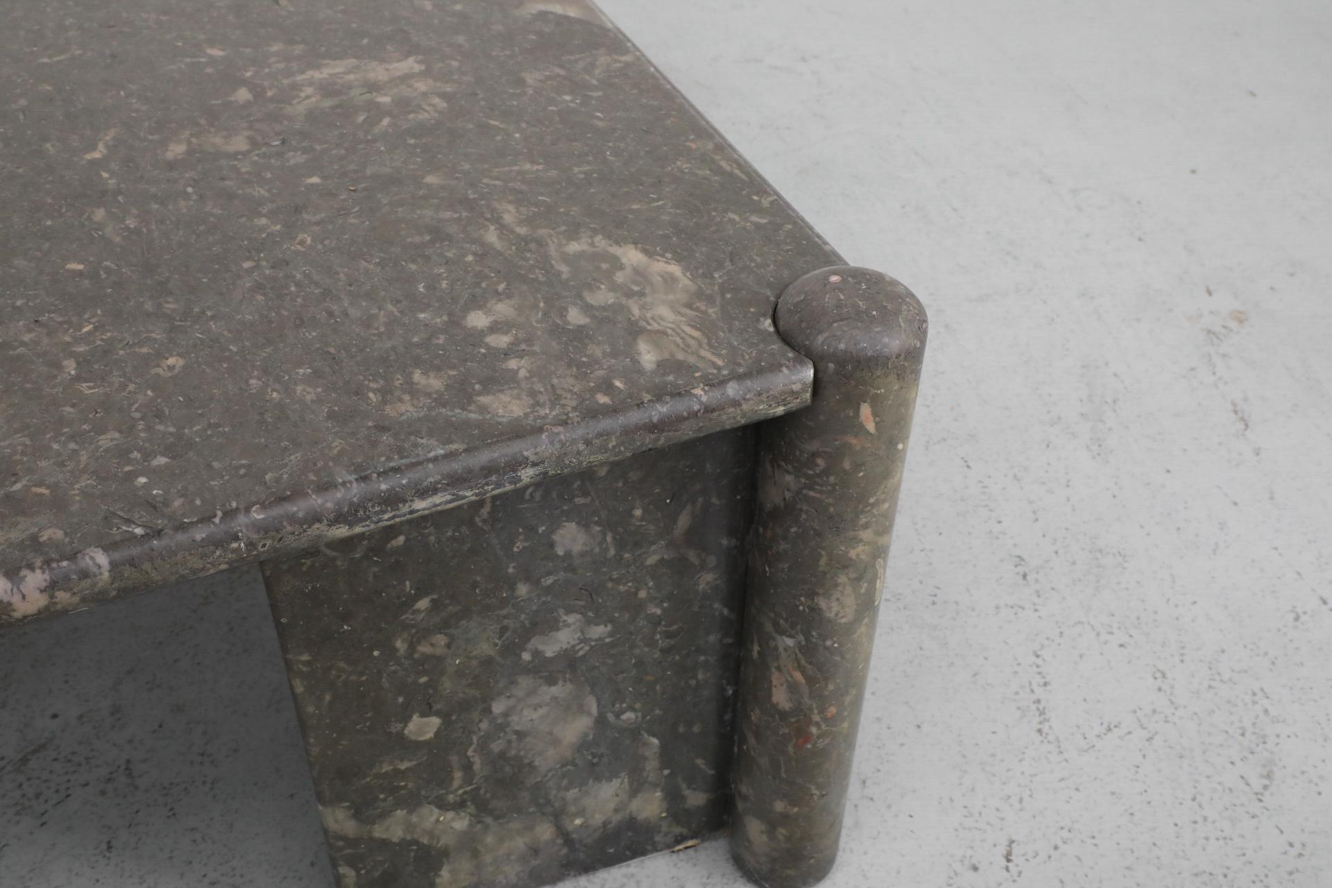 Table basse en pierre naturelle 