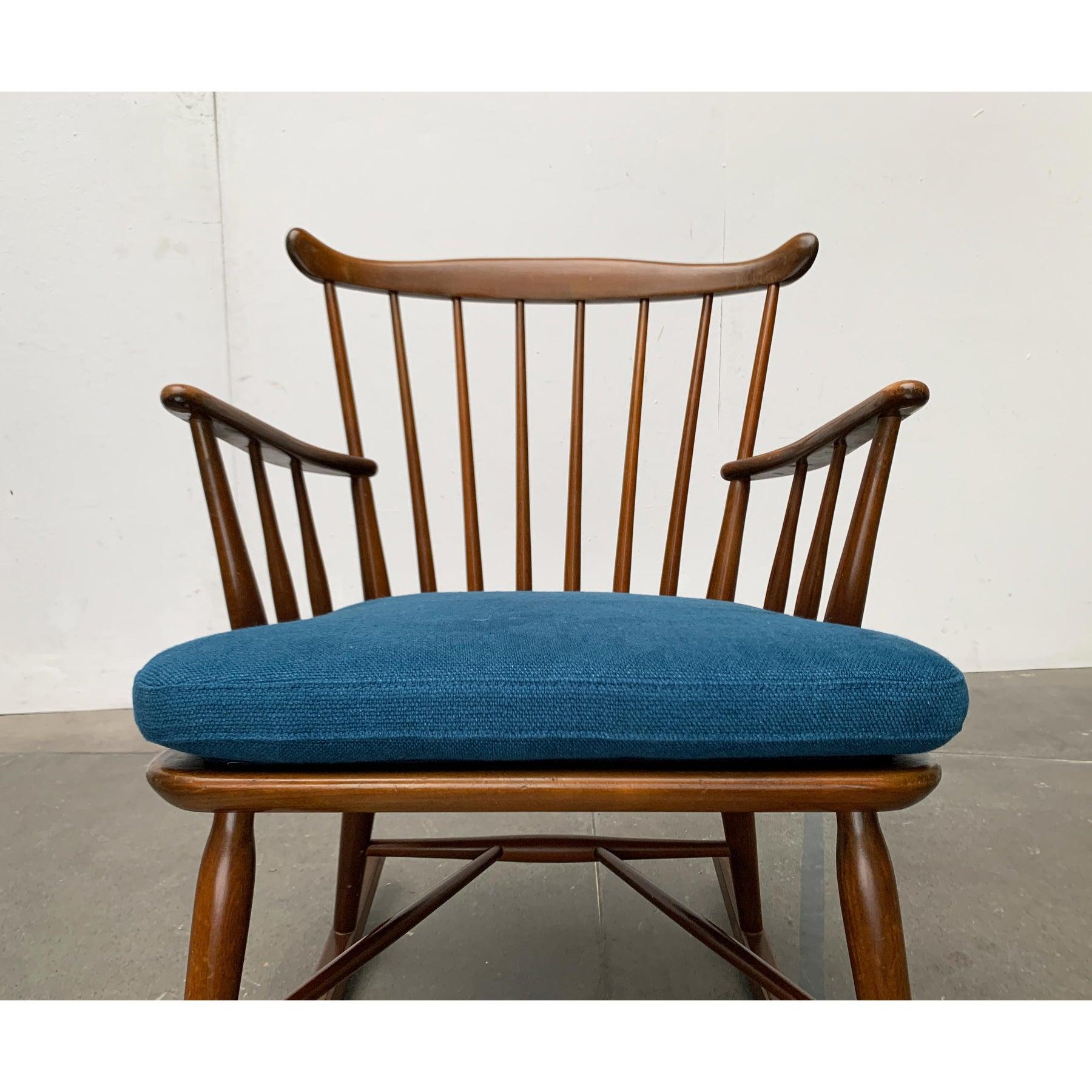 Mid-Century moderno Sedia a dondolo di metà secolo di Børge Mogensen per FDB Møbler, anni '60 in vendita