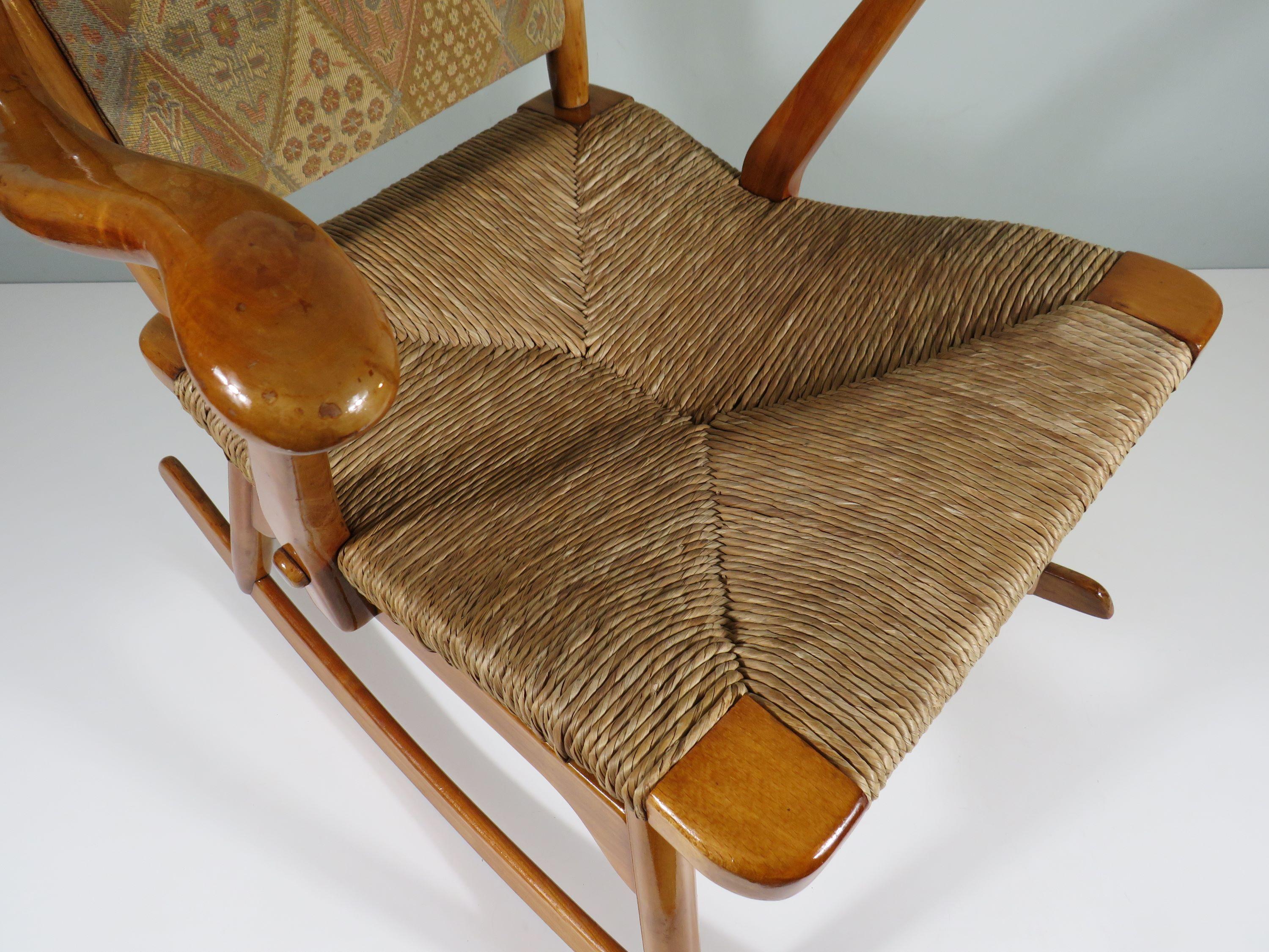 Varnished Mid century Rocking chair, De Ster - Gelderland Netherlands 1950-1960 For Sale