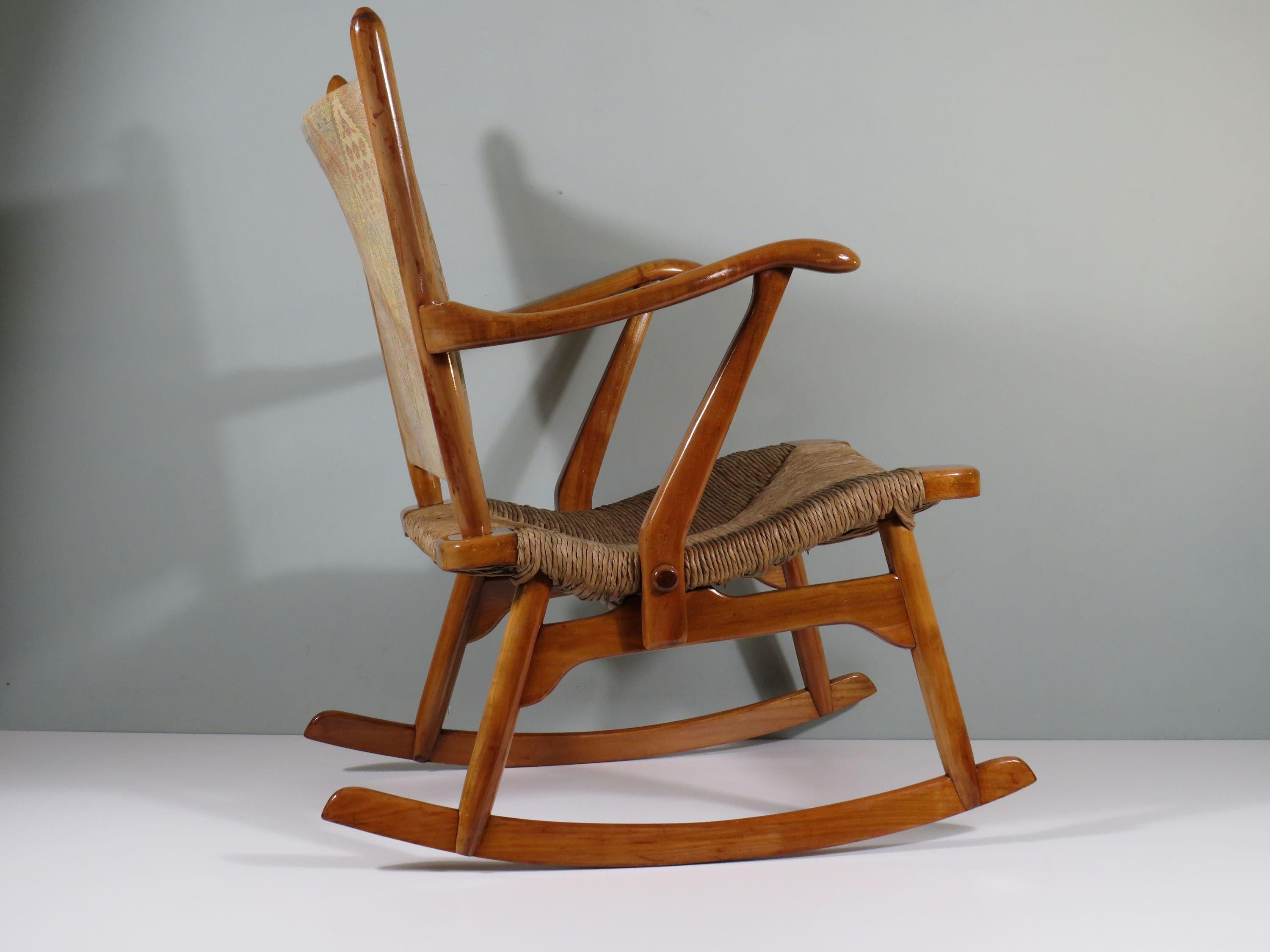 Mid century Rocking chair, De Ster - Gelderland Netherlands 1950-1960 In Good Condition For Sale In Herentals, BE