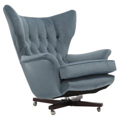 Lounge Chairs