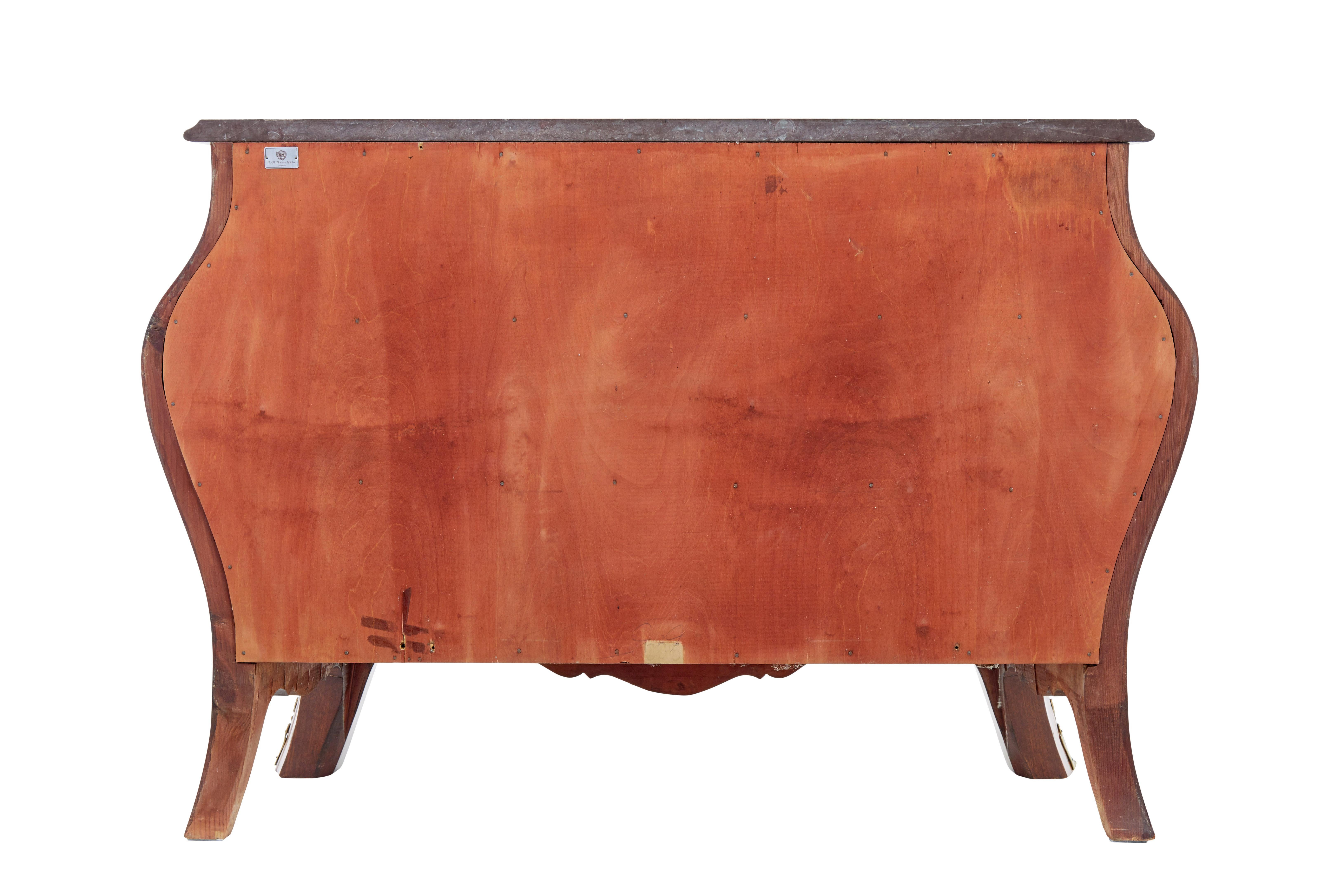 Swedish Mid century rococo revival fossil marble bombe commode For Sale